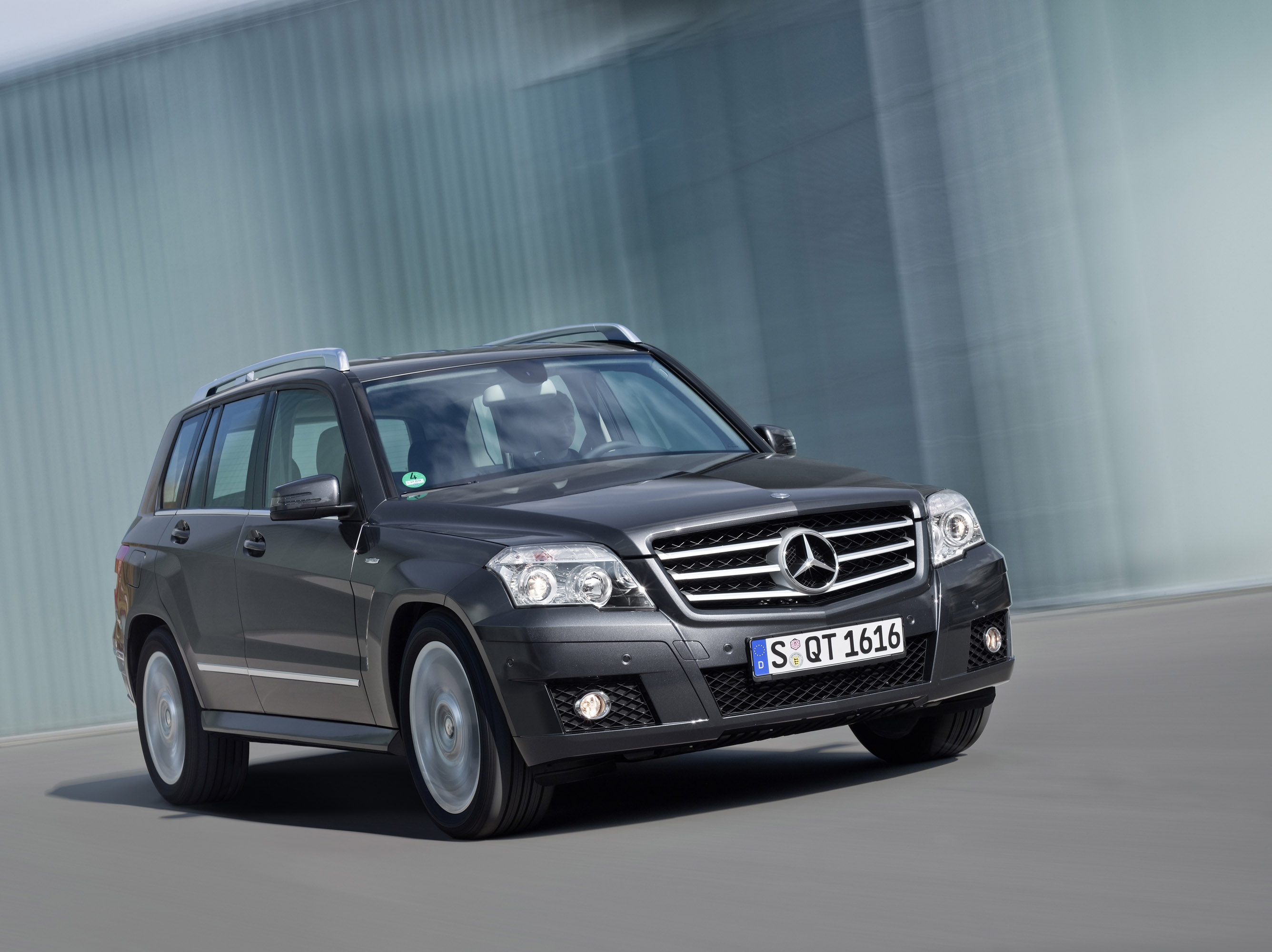 Mercedes-Benz GLK-Class photo #3