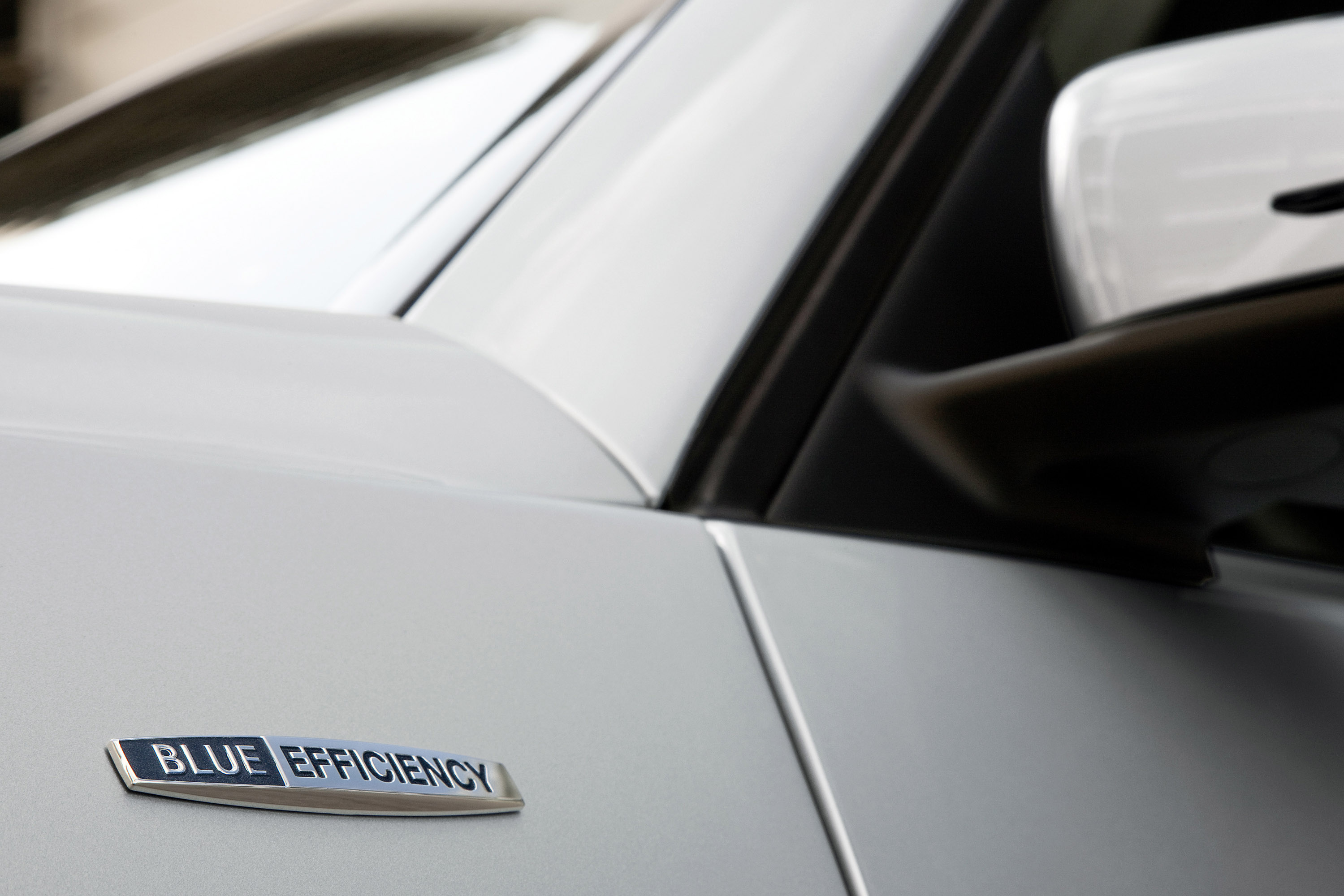 Mercedes-Benz GLK-Class photo #23