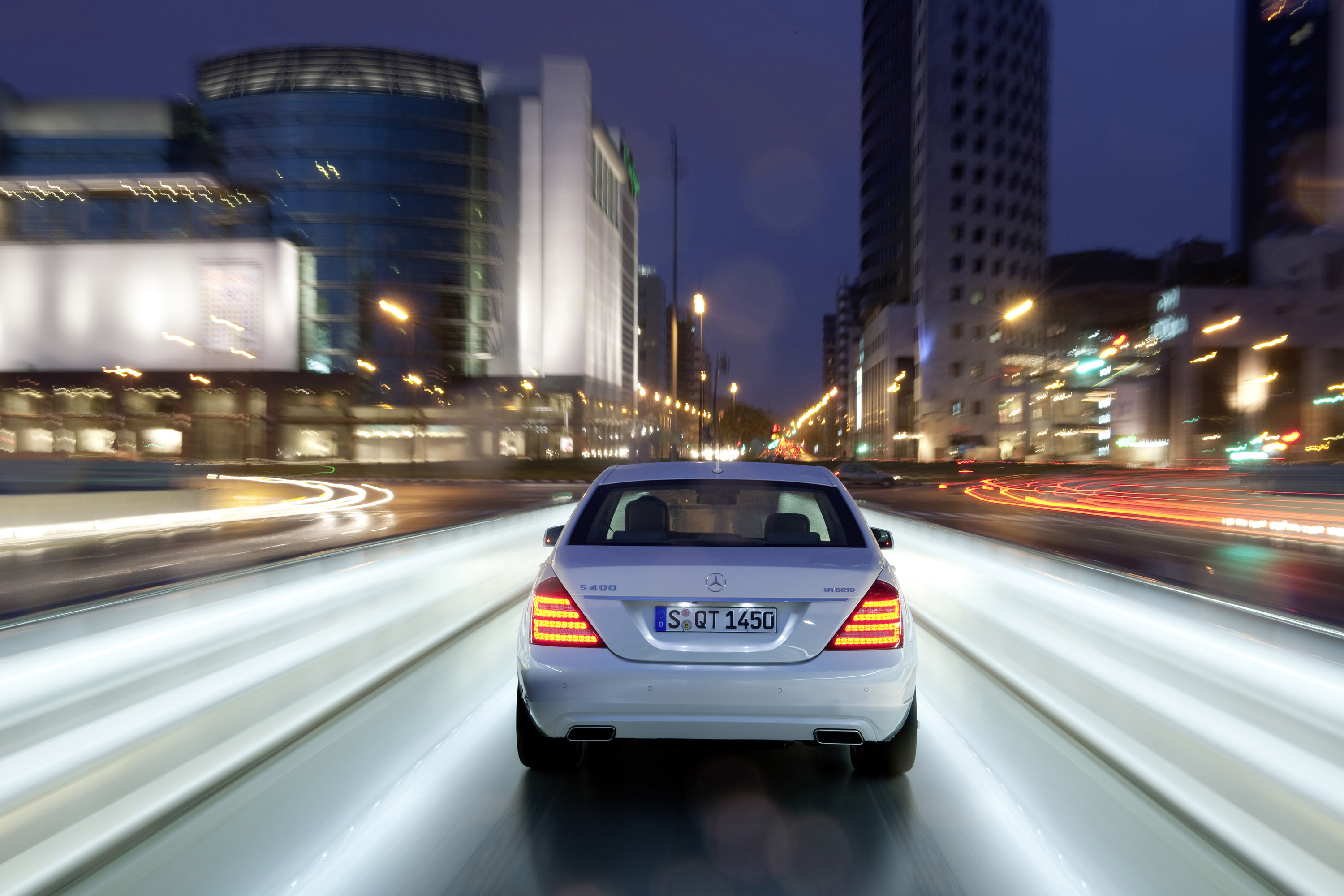 Mercedes-Benz S-Class photo #18