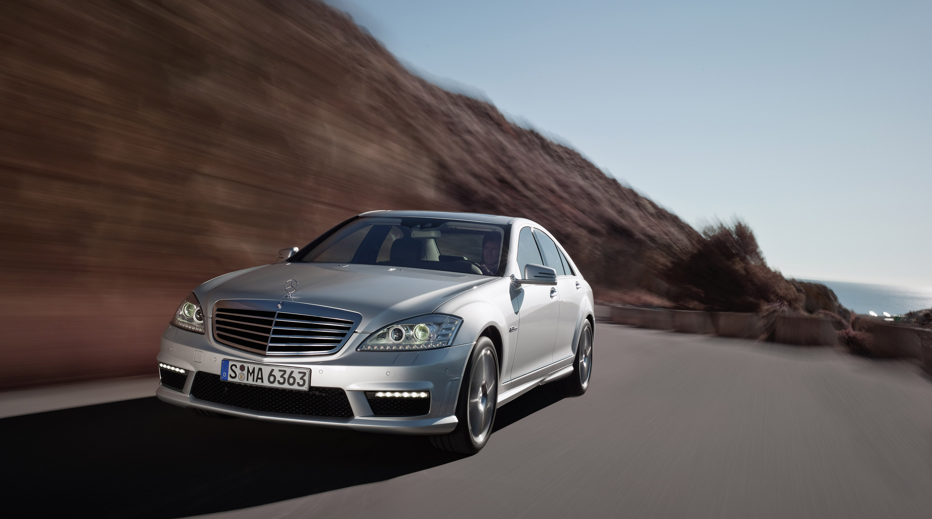 Mercedes-Benz S63 AMG photo #3