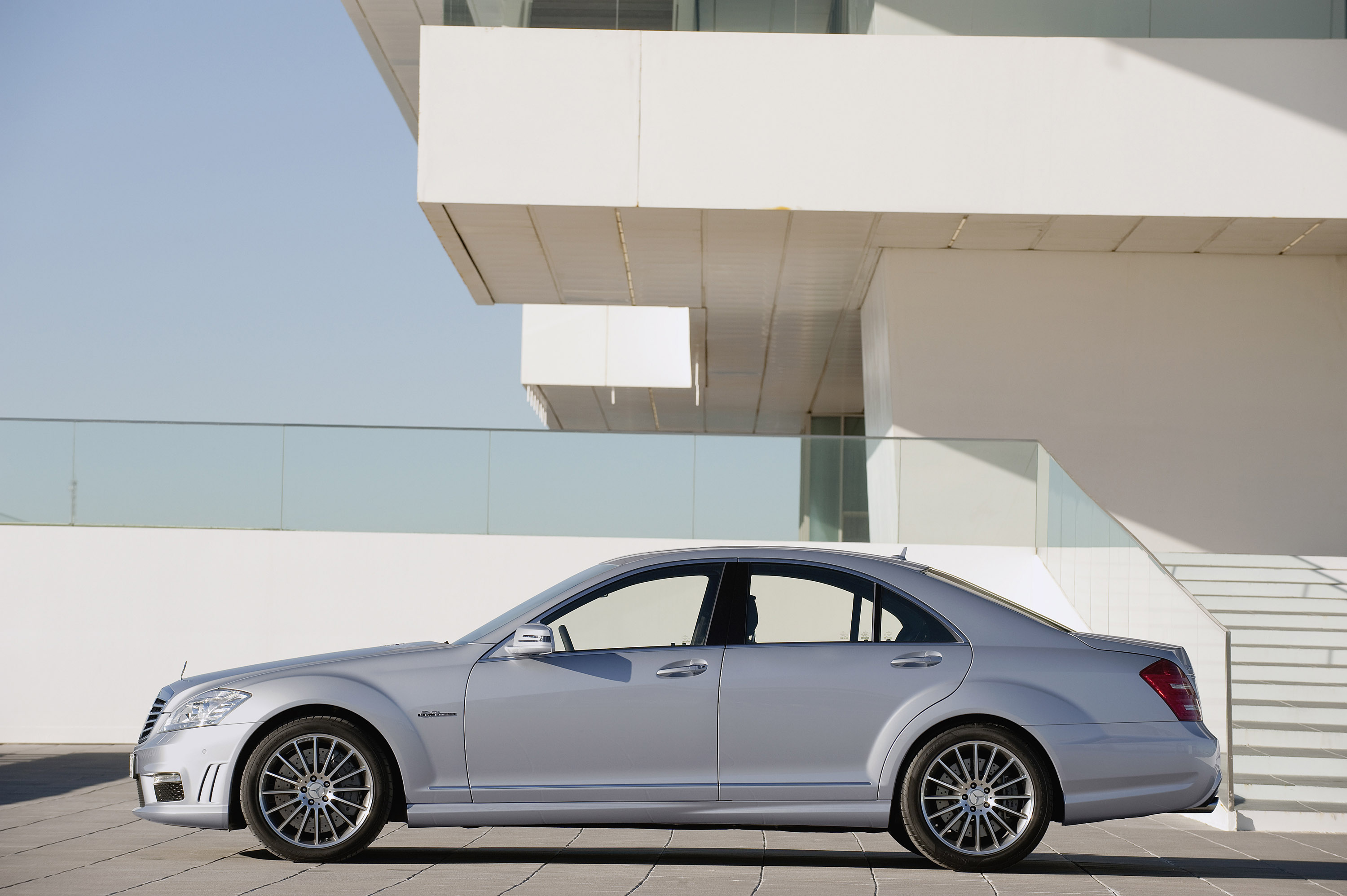 Mercedes-Benz S63 AMG photo #7