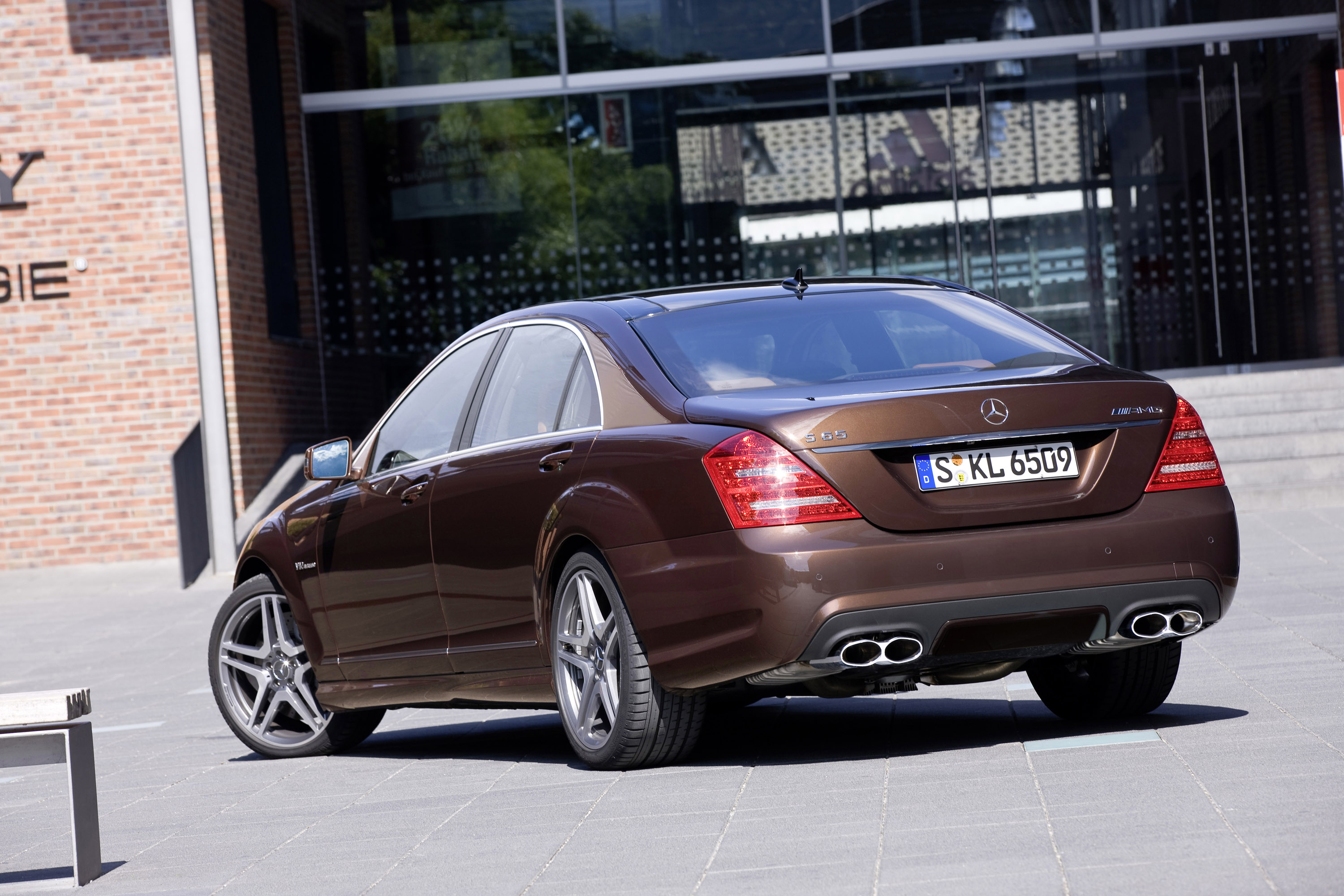 Mercedes-Benz S65 AMG photo #20