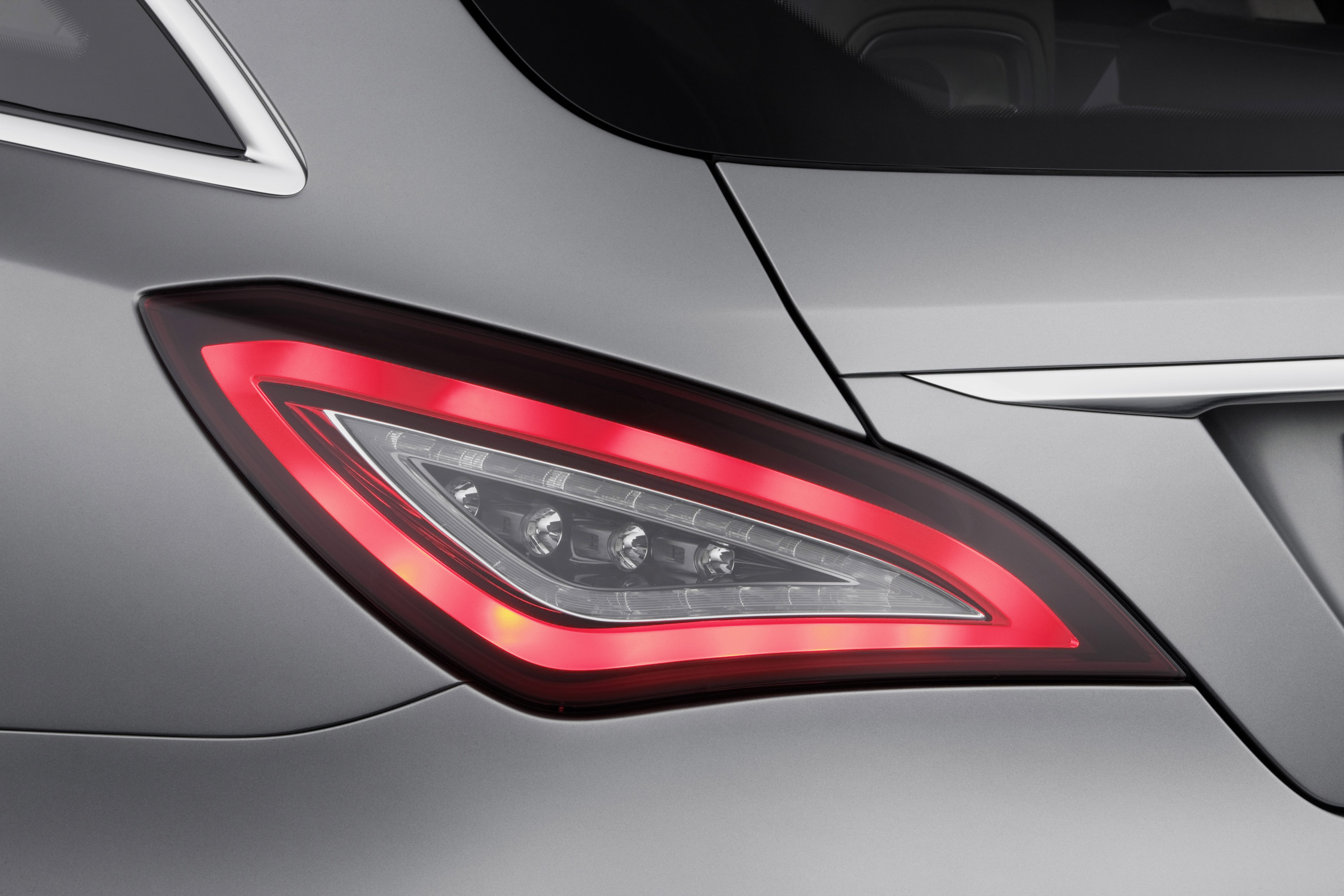 Mercedes-Benz Shooting Break Concept photo #27