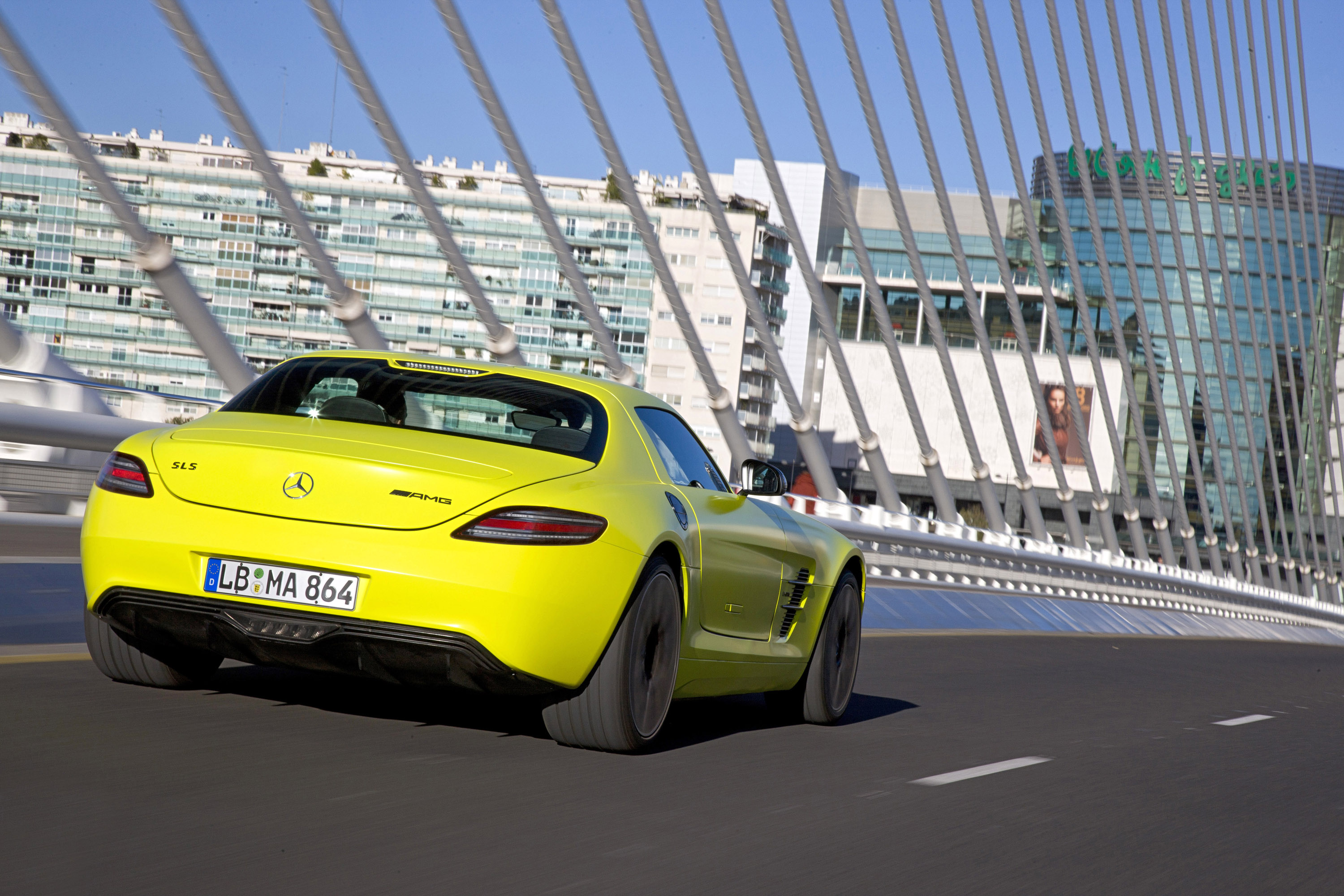 Mercedes-Benz SLS AMG E-Cell Concept photo #45
