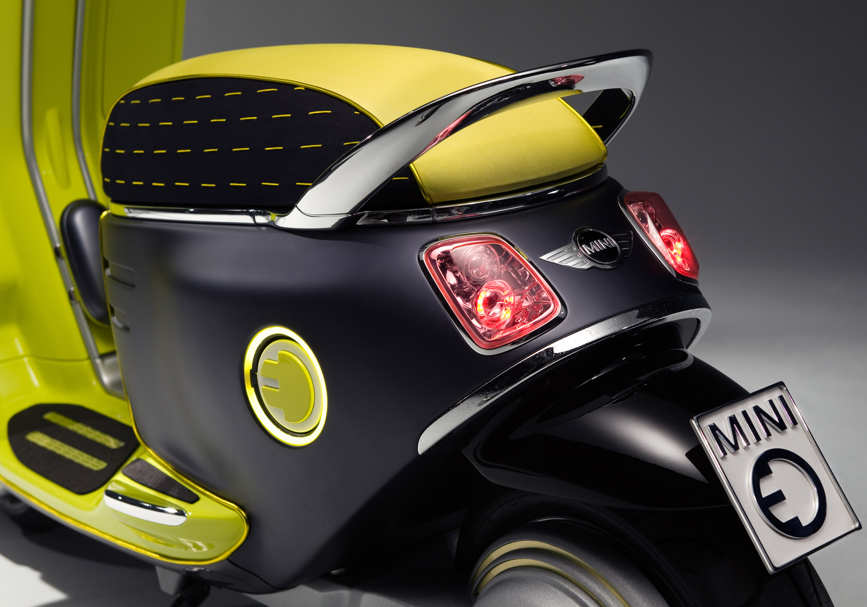 MINI Scooter E Concept photo #26