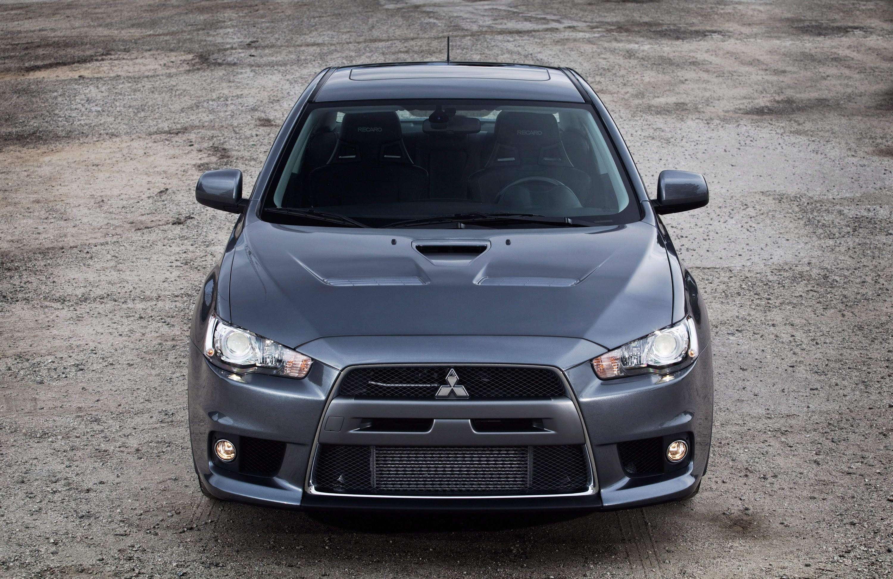 Mitsubishi Lancer Evolution photo #4