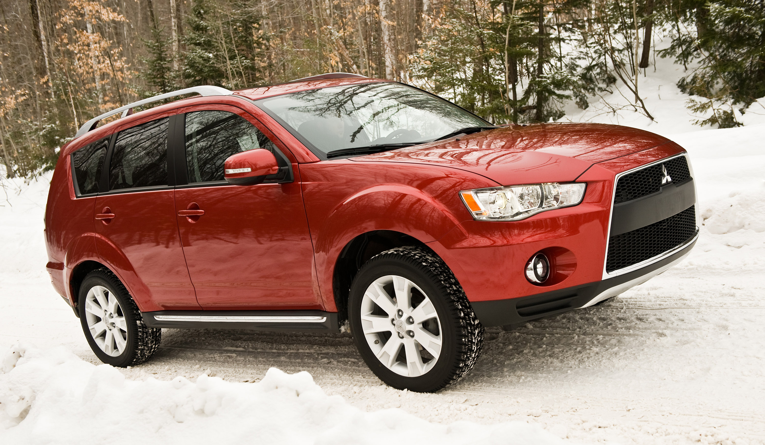 Mitsubishi Outlander photo #3