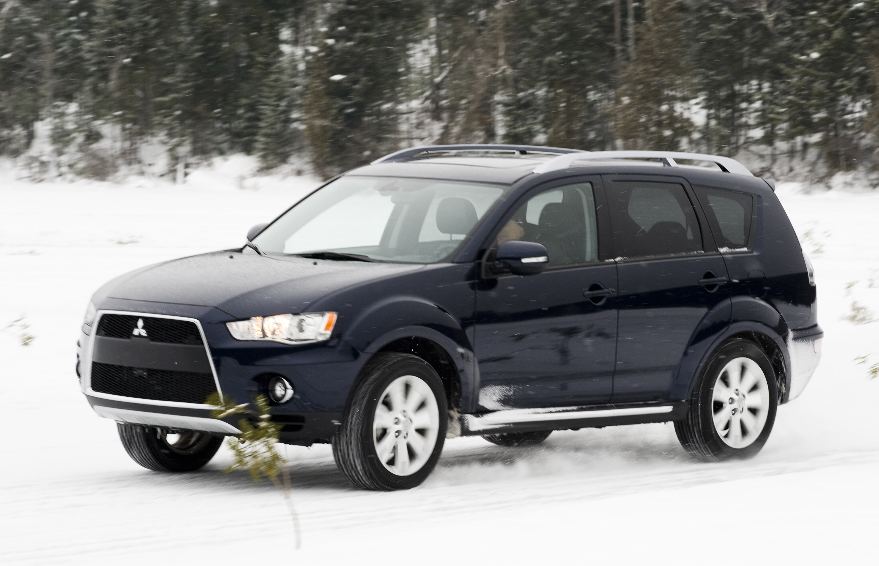 Mitsubishi Outlander photo #21