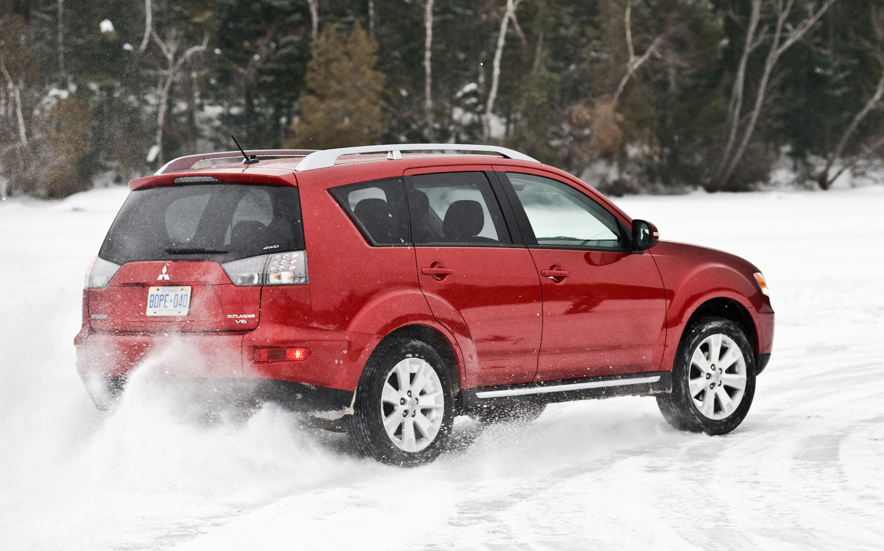 Mitsubishi Outlander photo #29