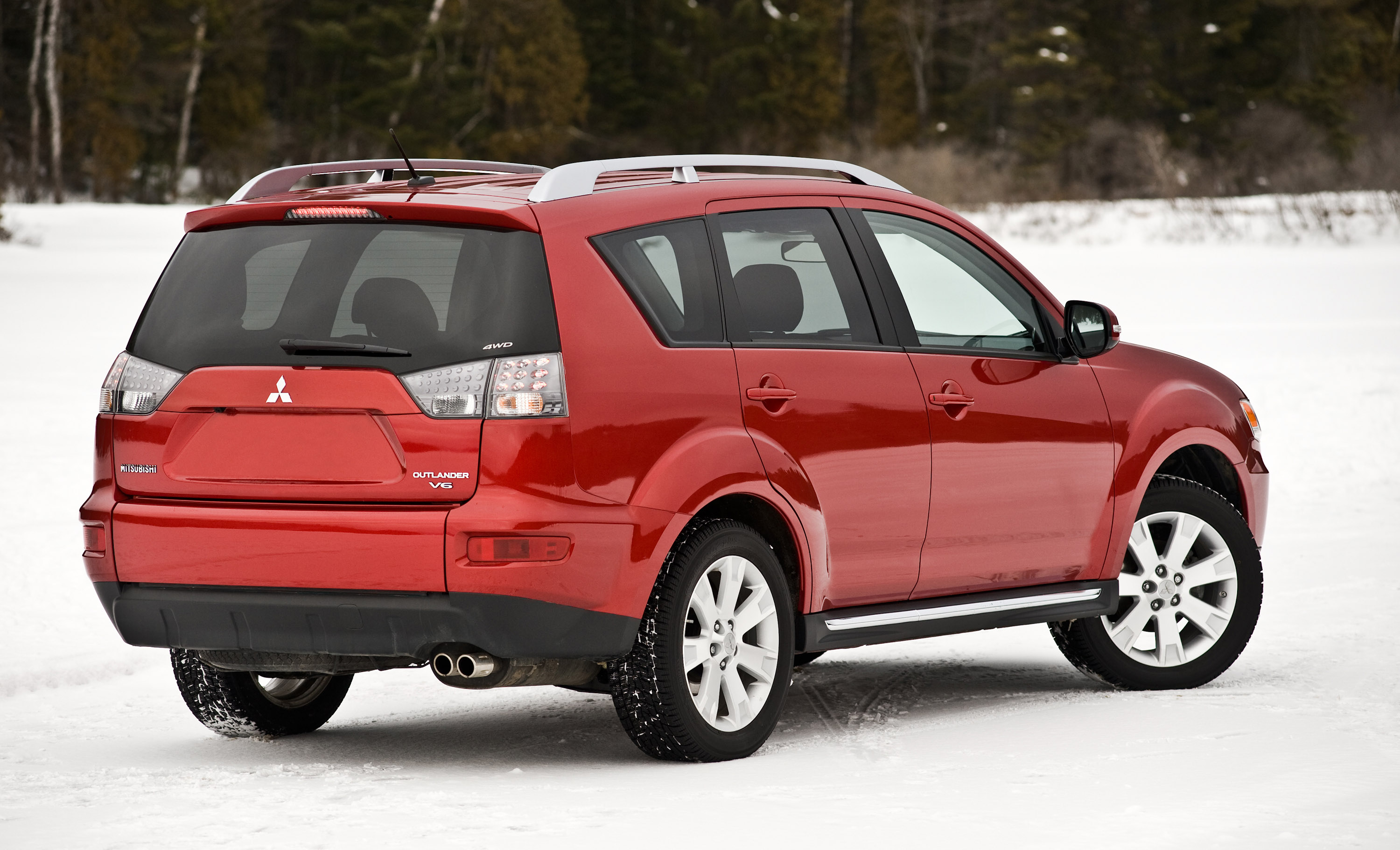 Mitsubishi Outlander photo #32