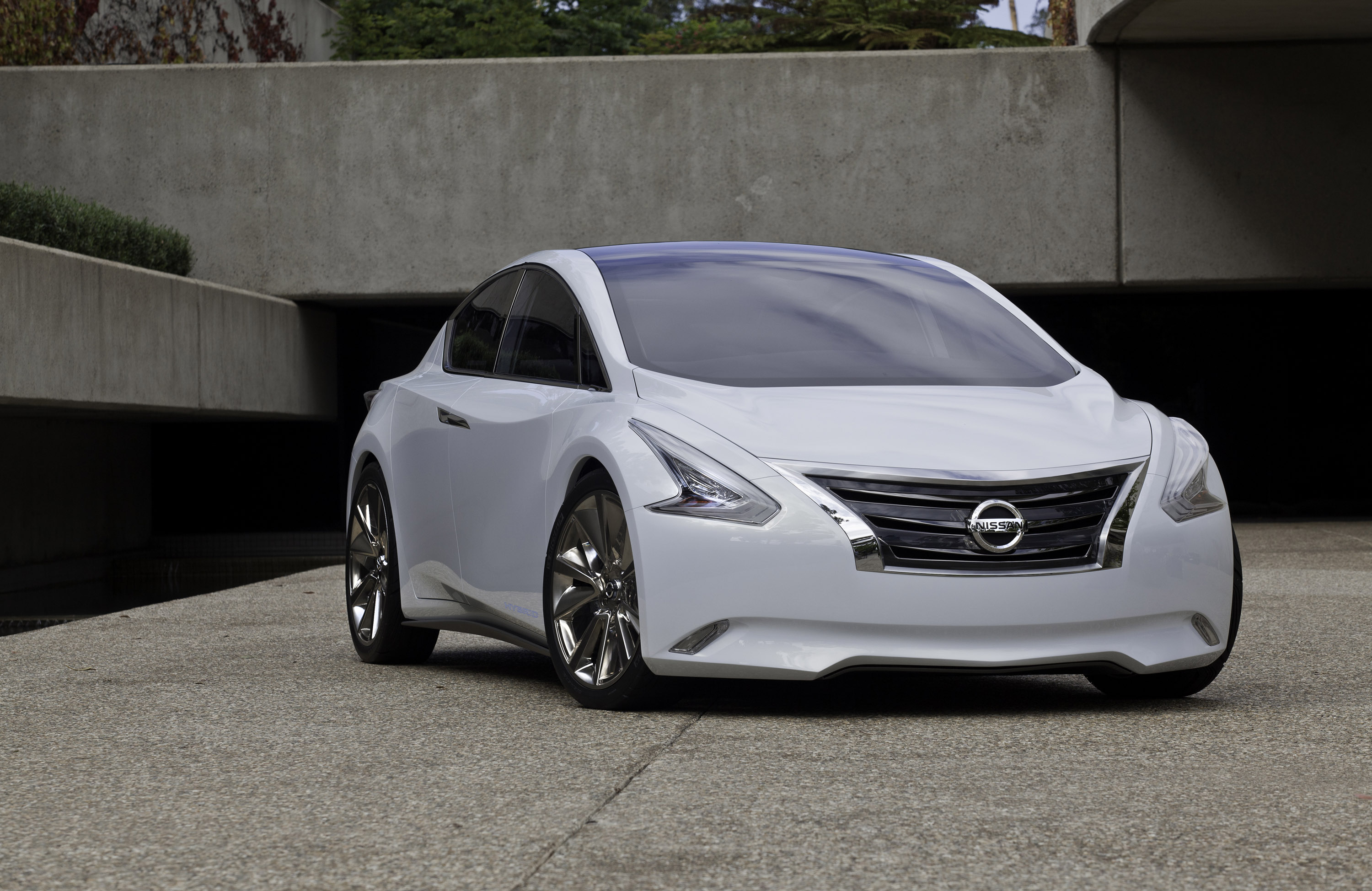 Nissan Ellure Concept photo #2