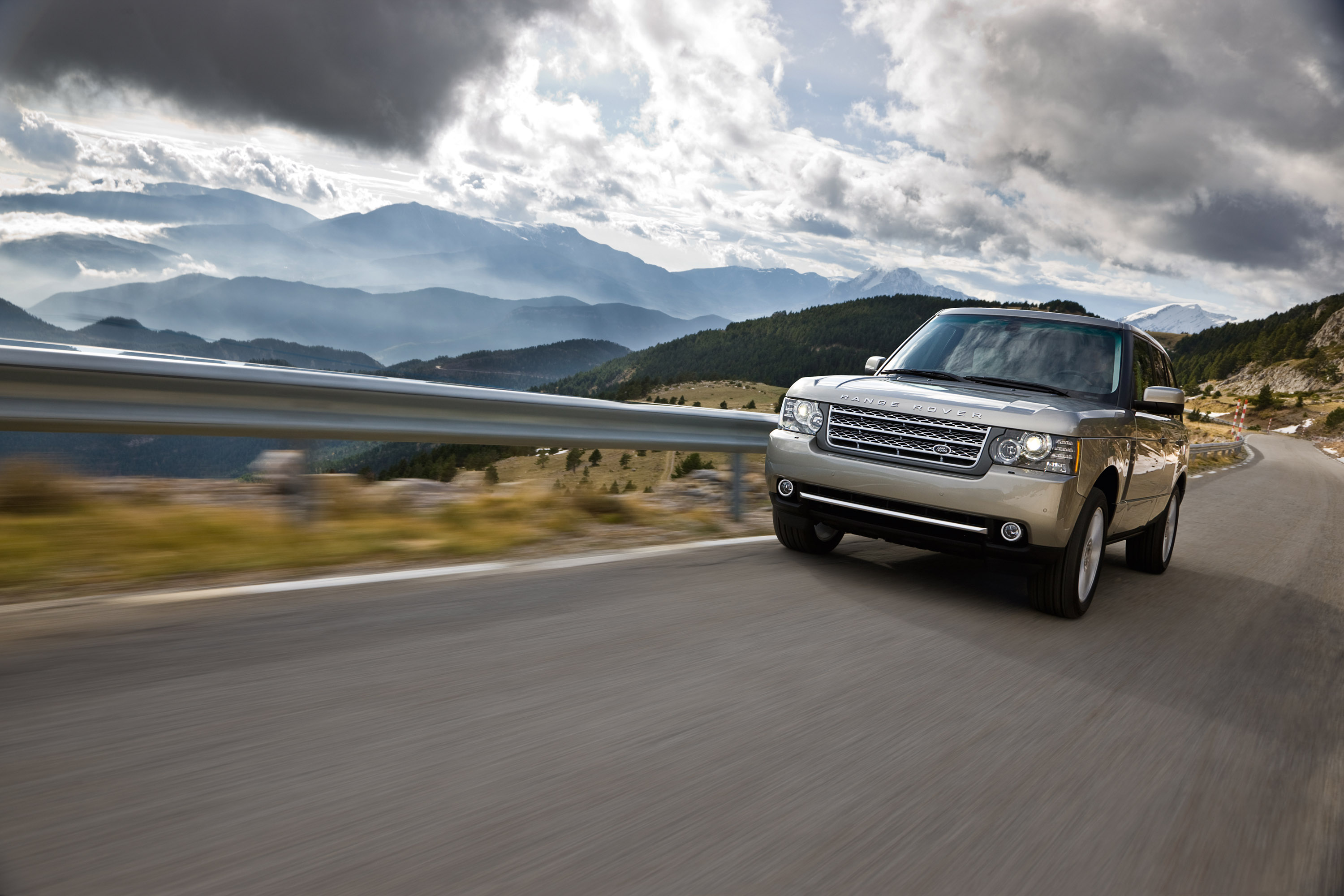 Range Rover photo #1