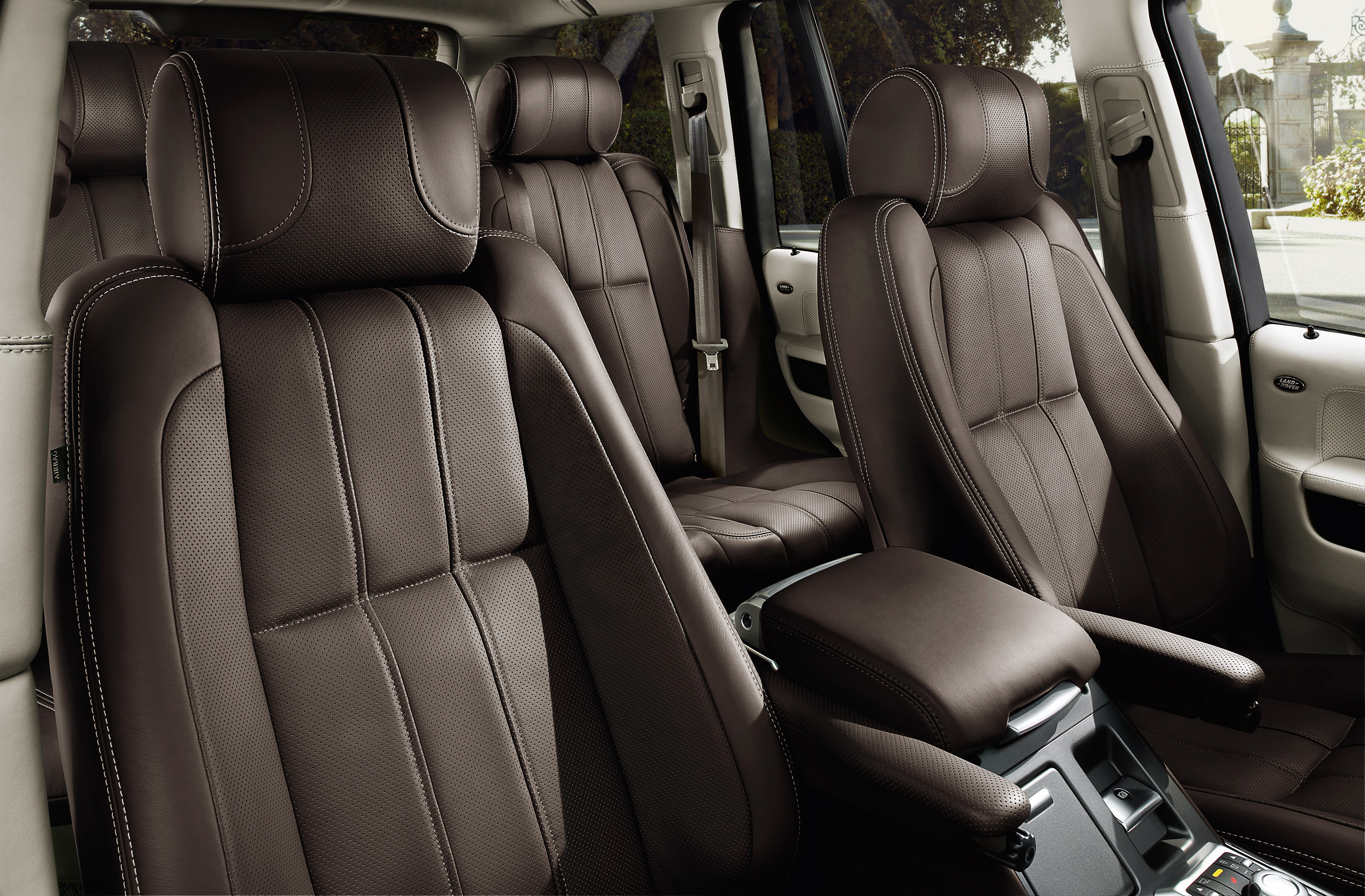 Range Rover photo #31