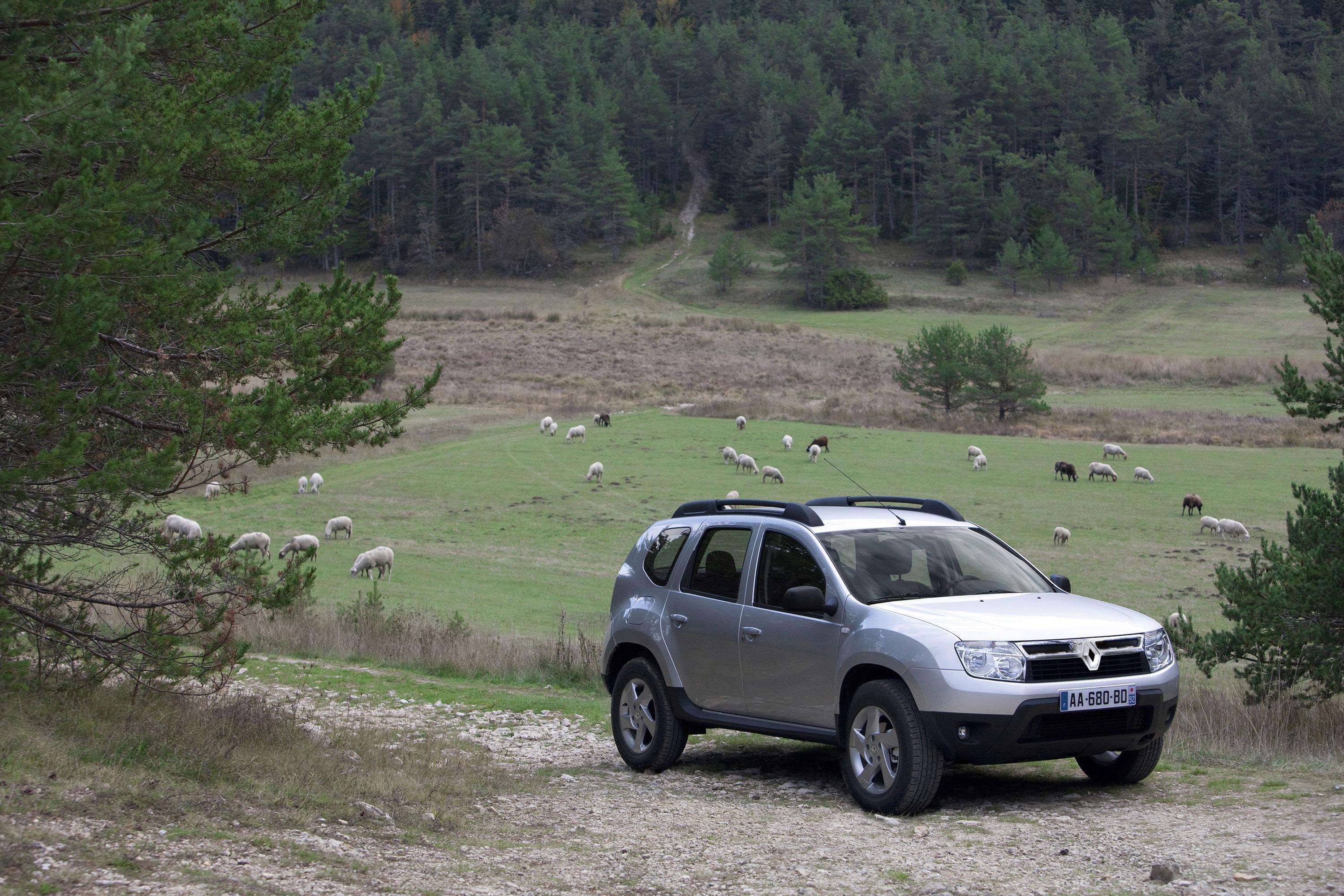 Renault Duster photo #28