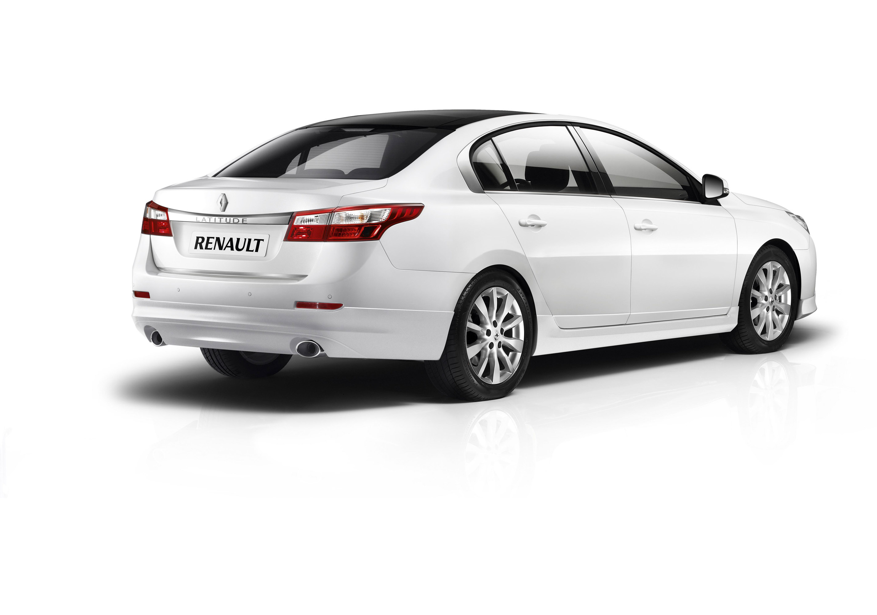 Renault Latitude photo #27