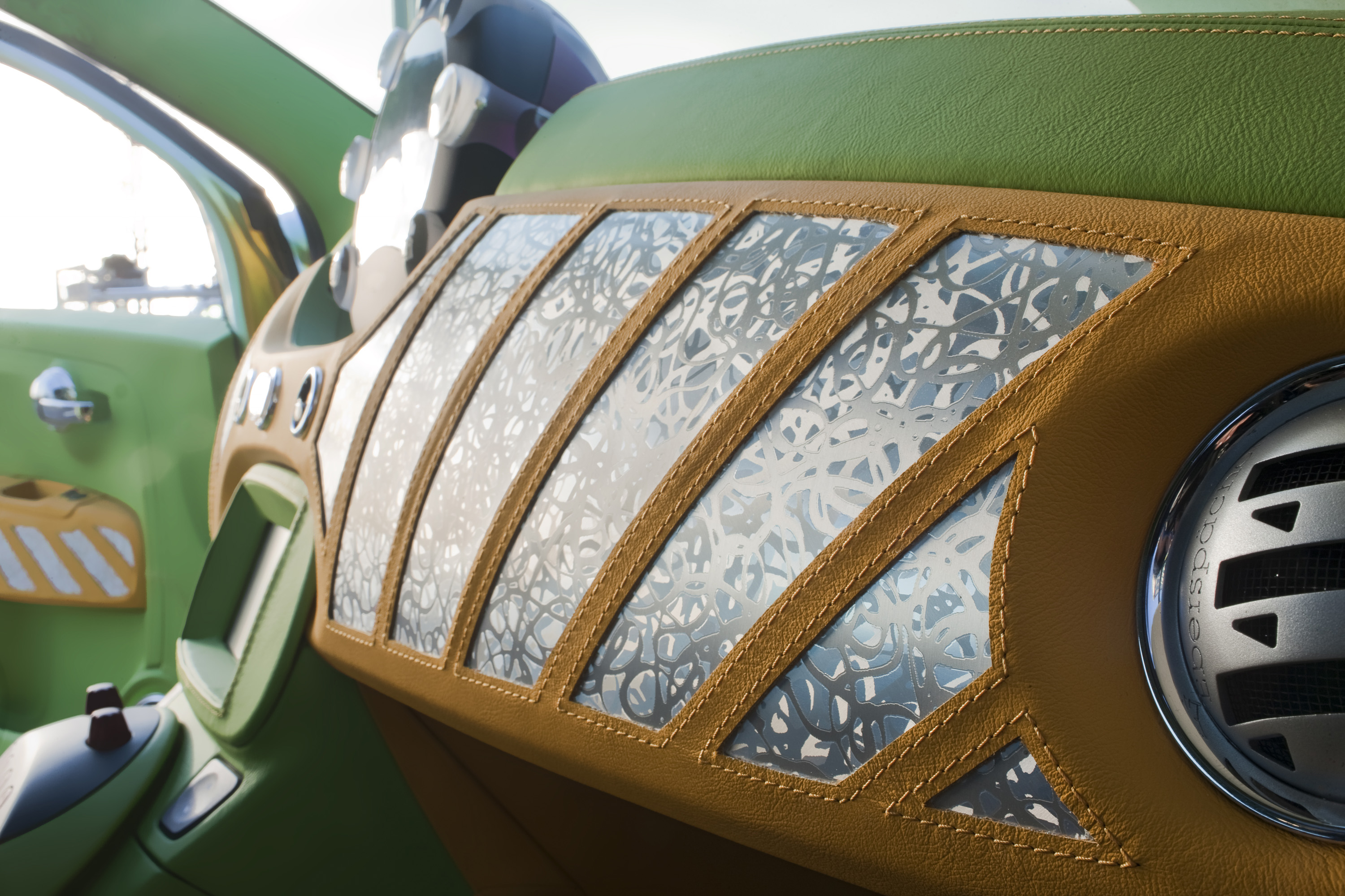 Rinspeed UC Concept photo #18