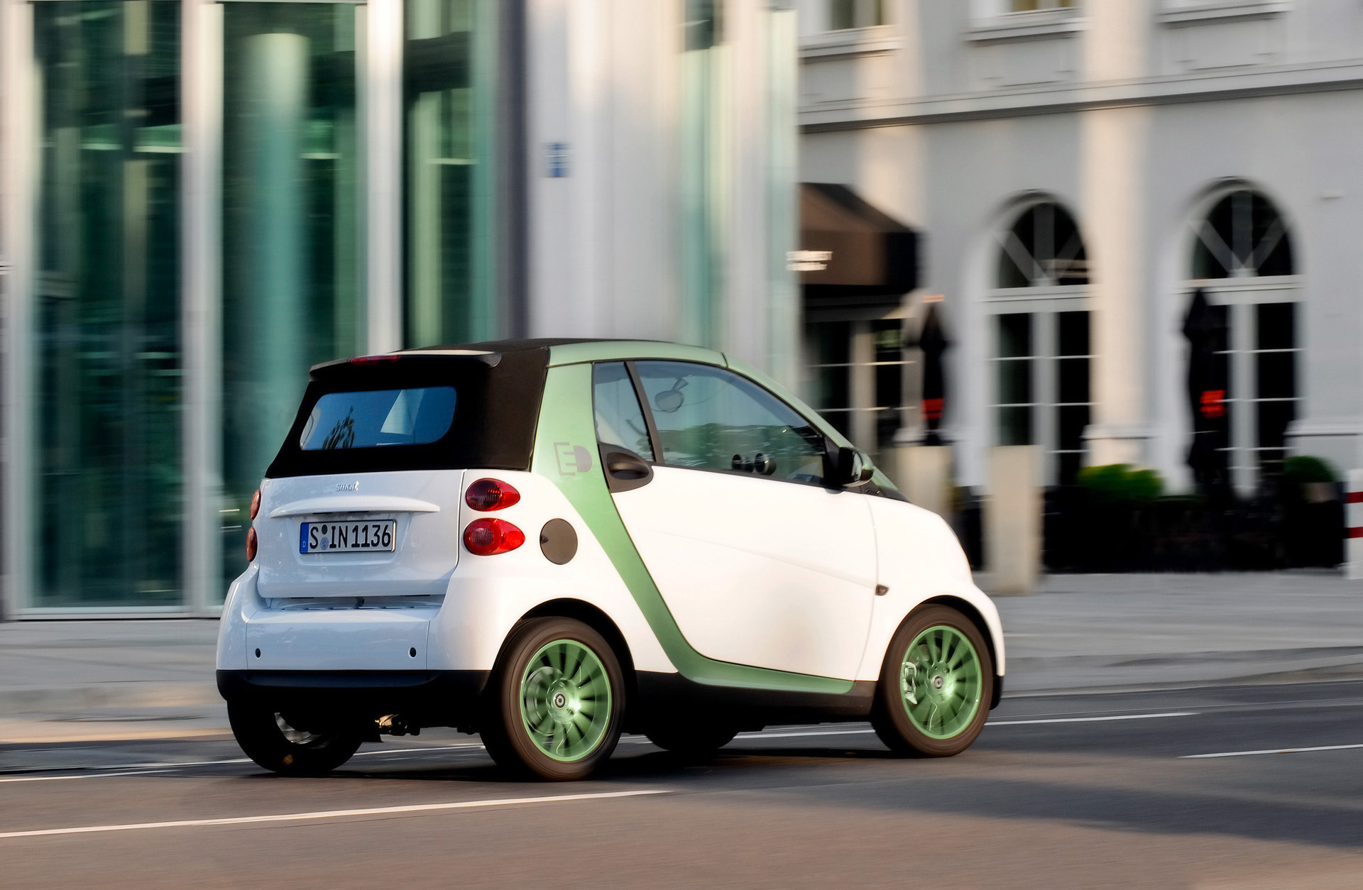 Smart ForTwo Electric Drive photo #8
