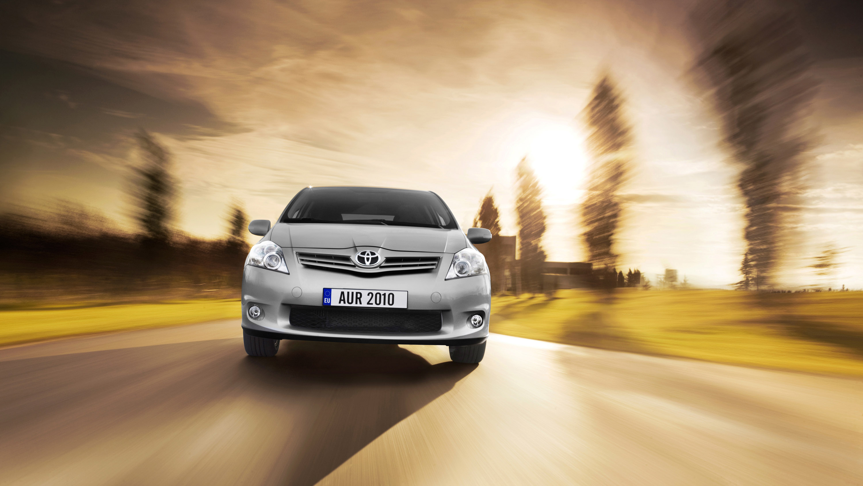 Toyota Auris photo #4