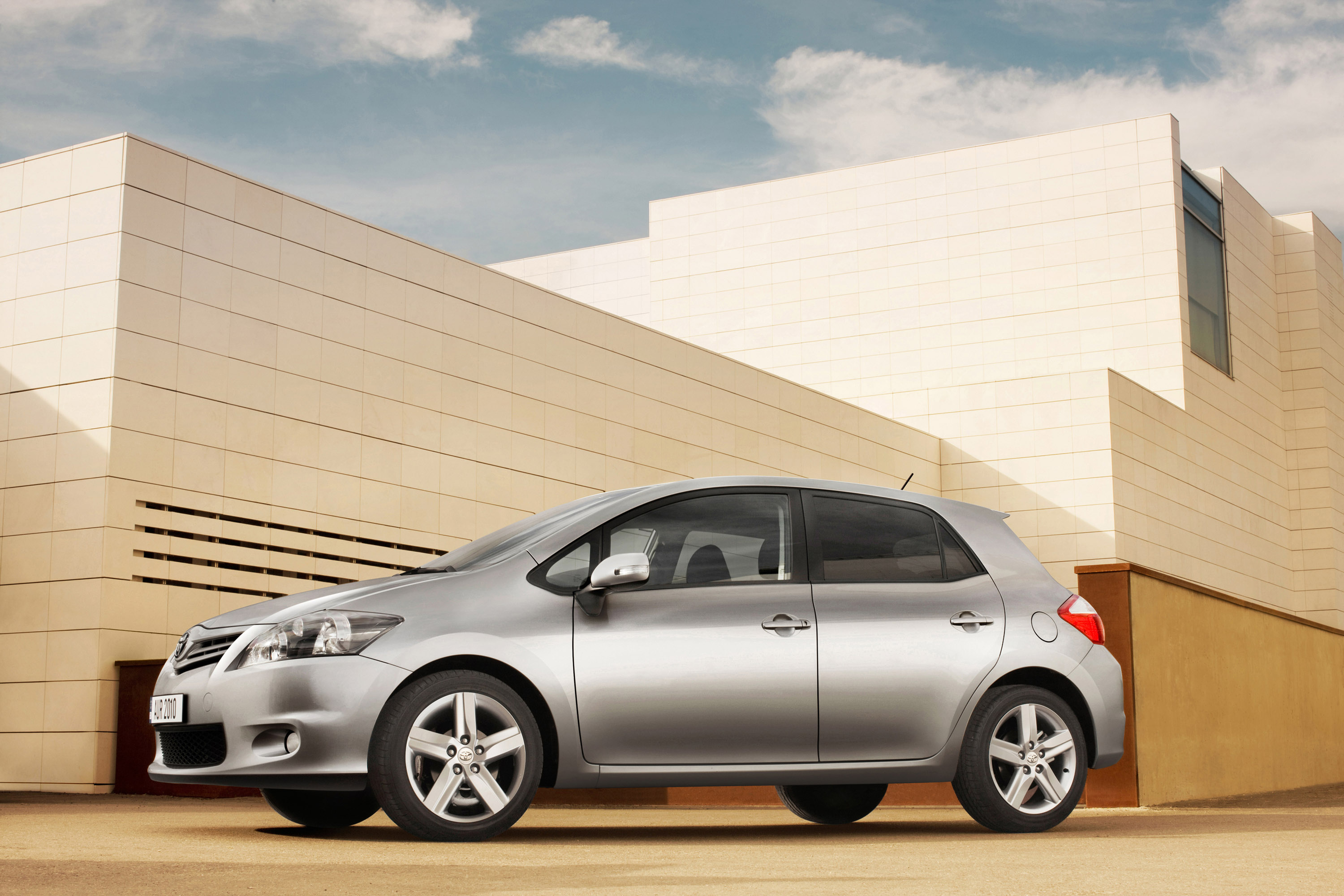 Toyota Auris photo #17