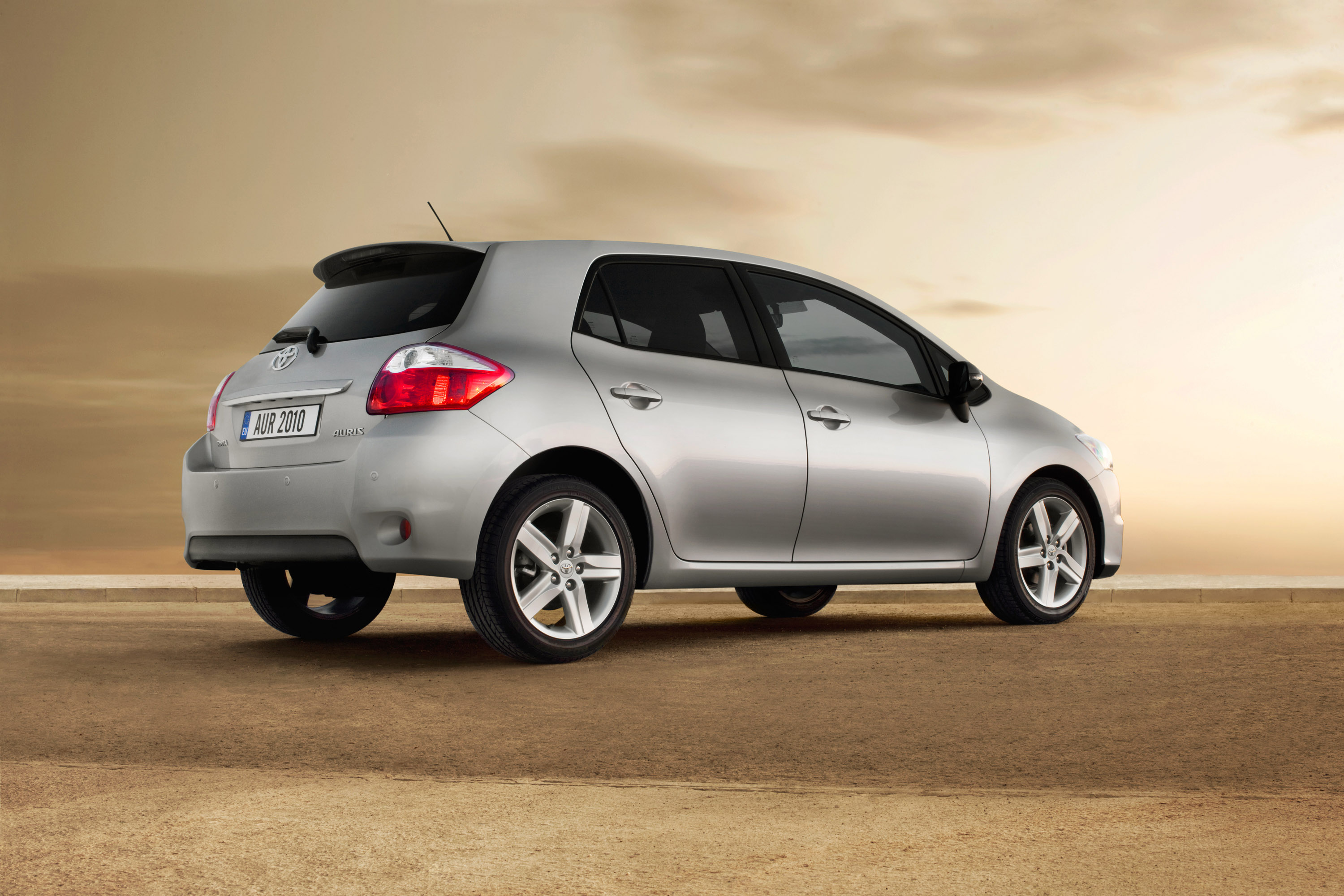 Toyota Auris photo #34