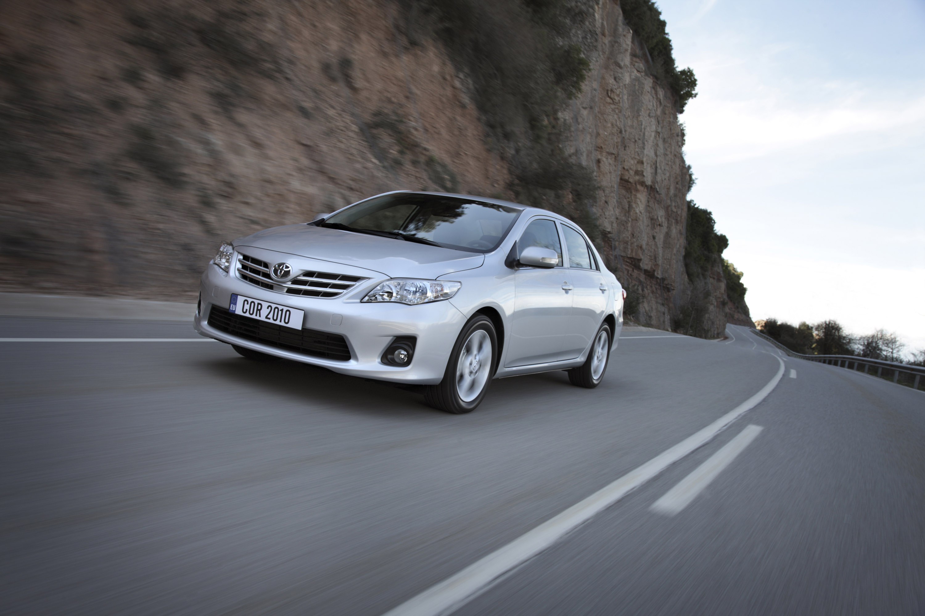 Toyota Corolla 2010 седан
