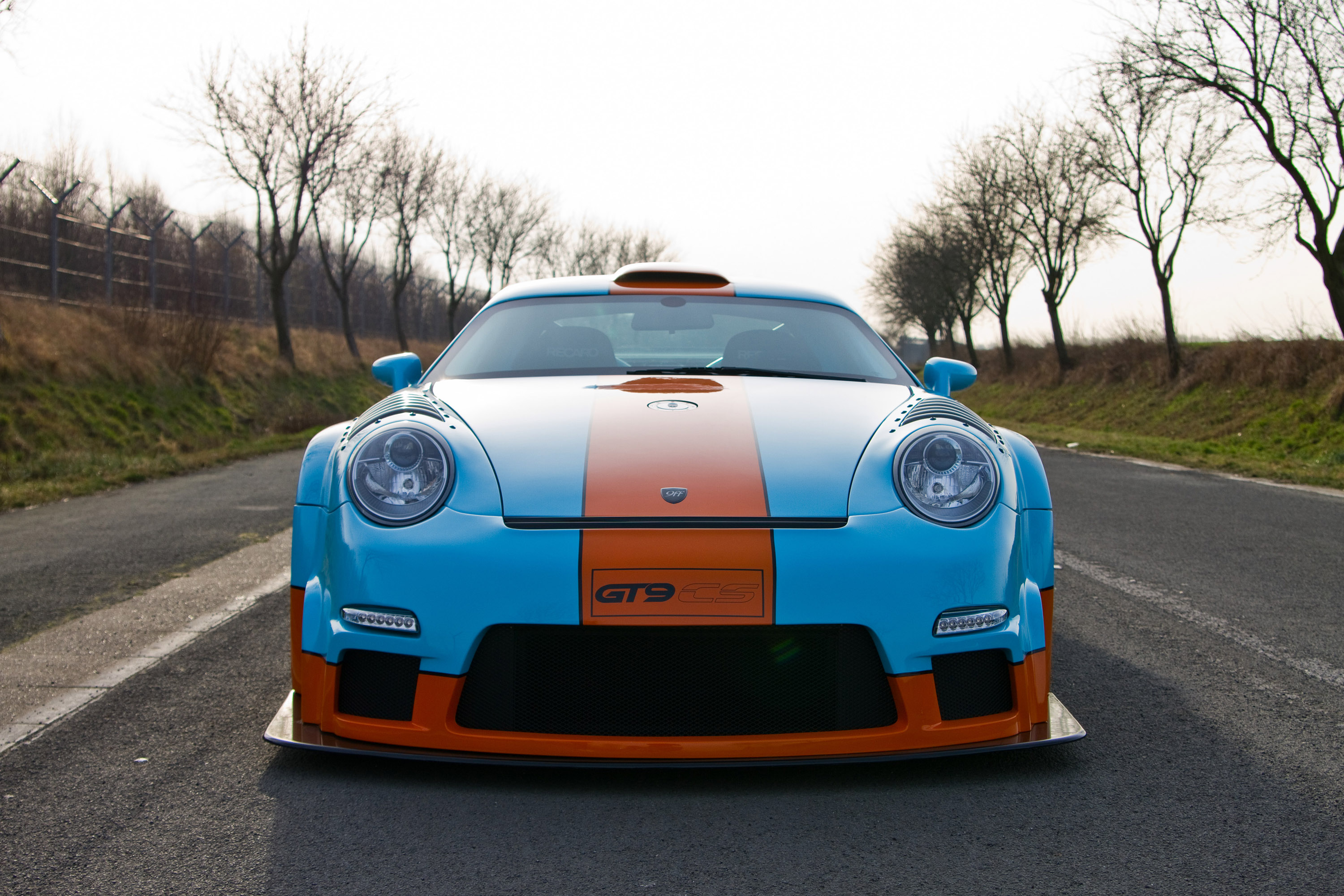 9ff Porsche GT9-CS photo #5