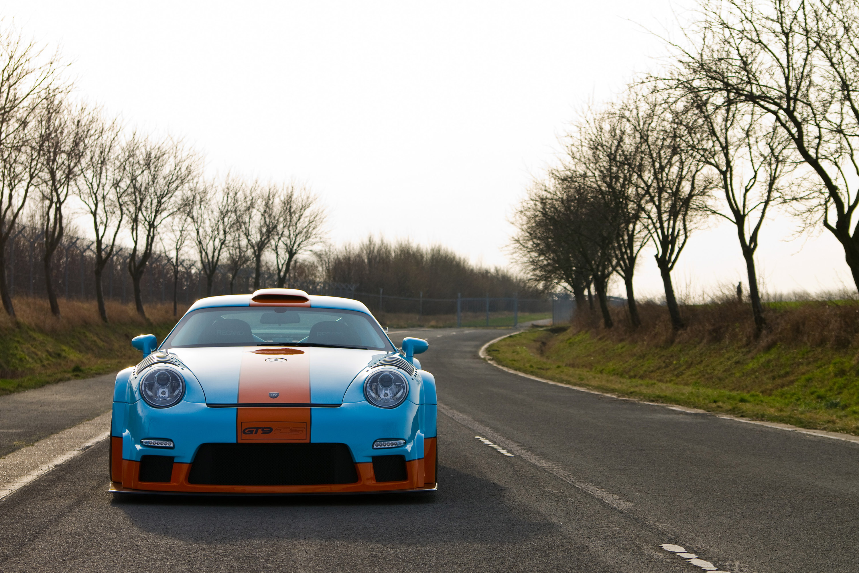 9ff Porsche GT9-CS photo #7