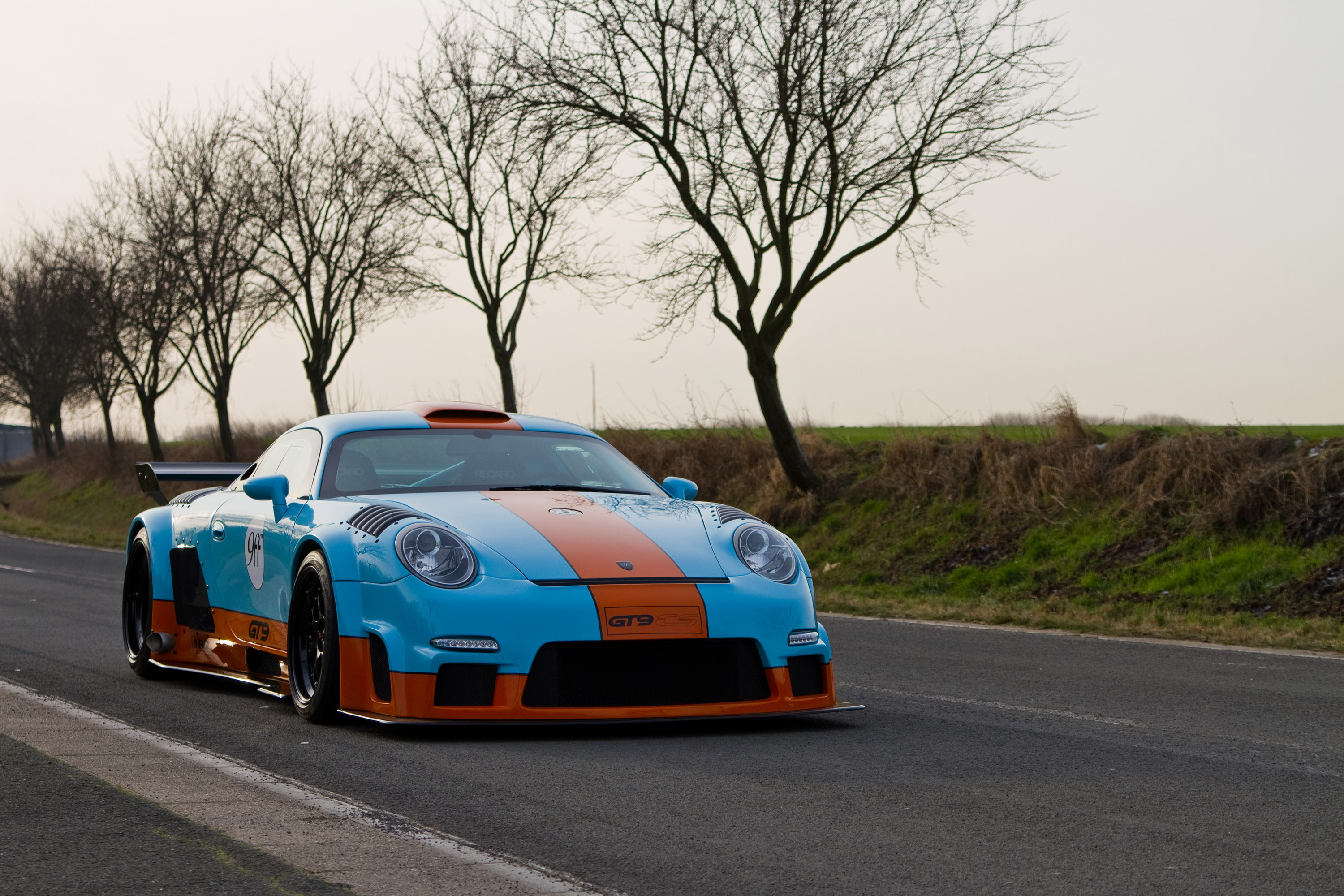 9ff Porsche GT9-CS photo #24