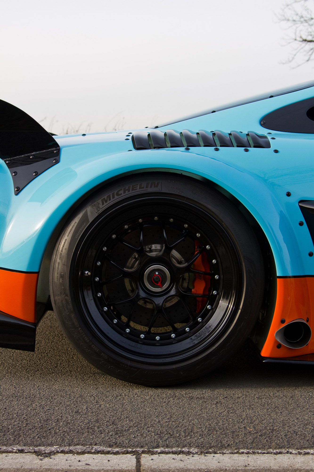 9ff Porsche GT9-CS photo #32