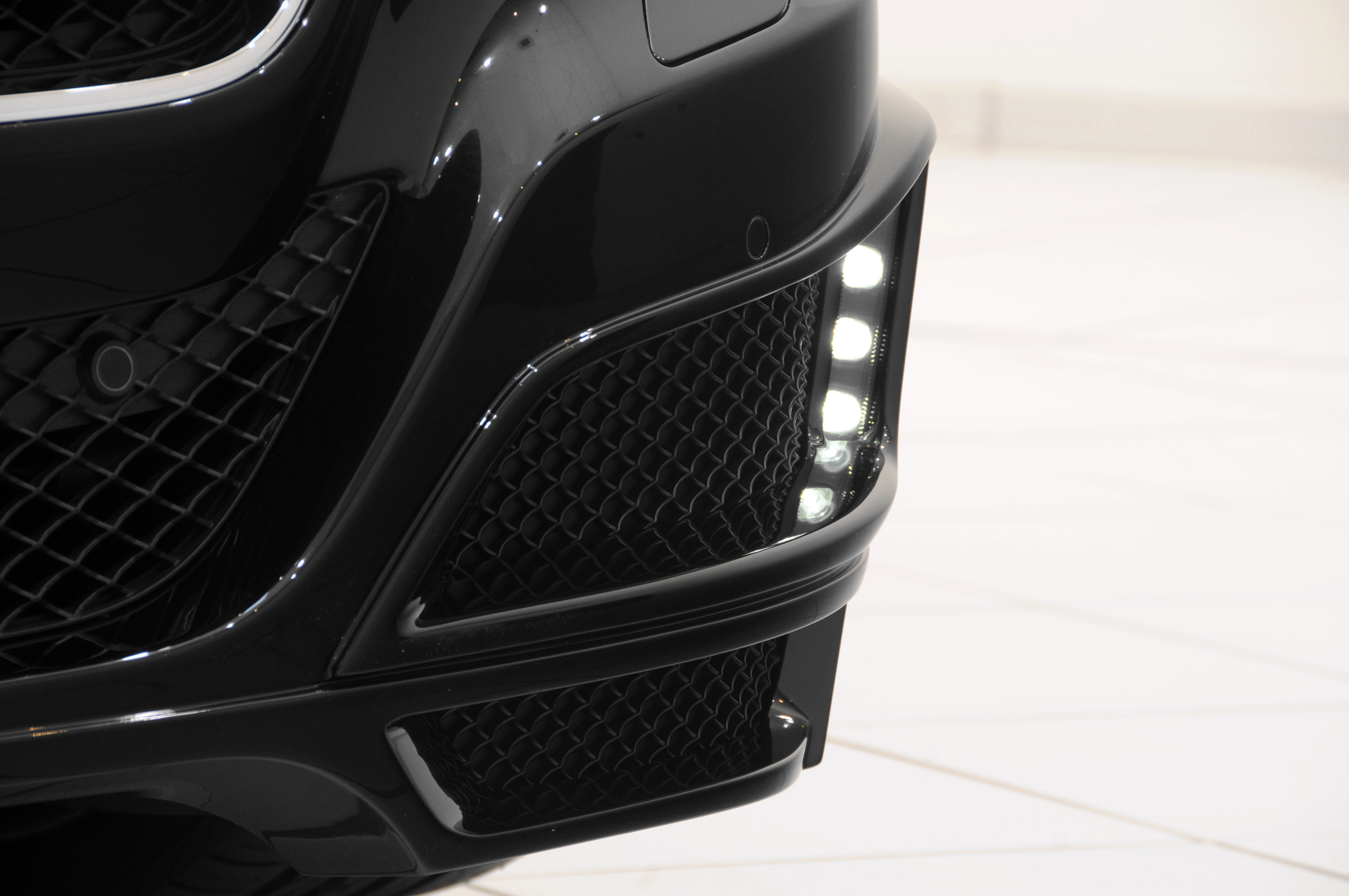 Brabus Mercedes-Benz CLS Coupe photo #23