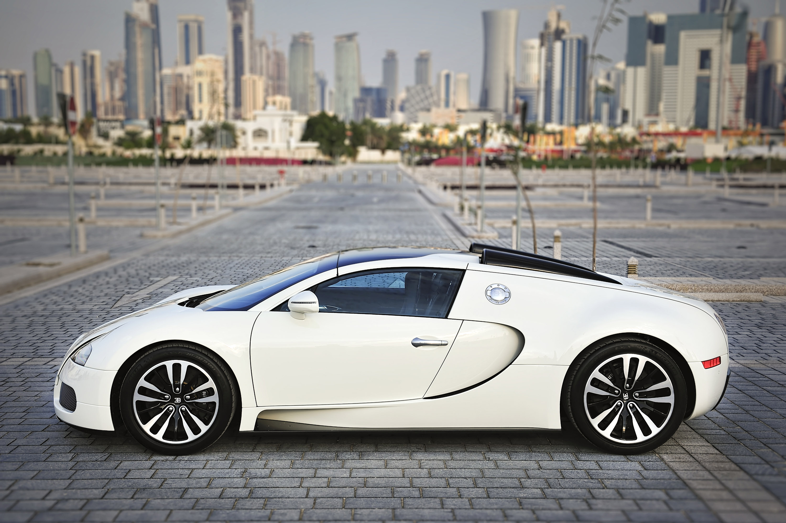 Bugatti Veyron 16.4 Grand Sport Qatar photo #17