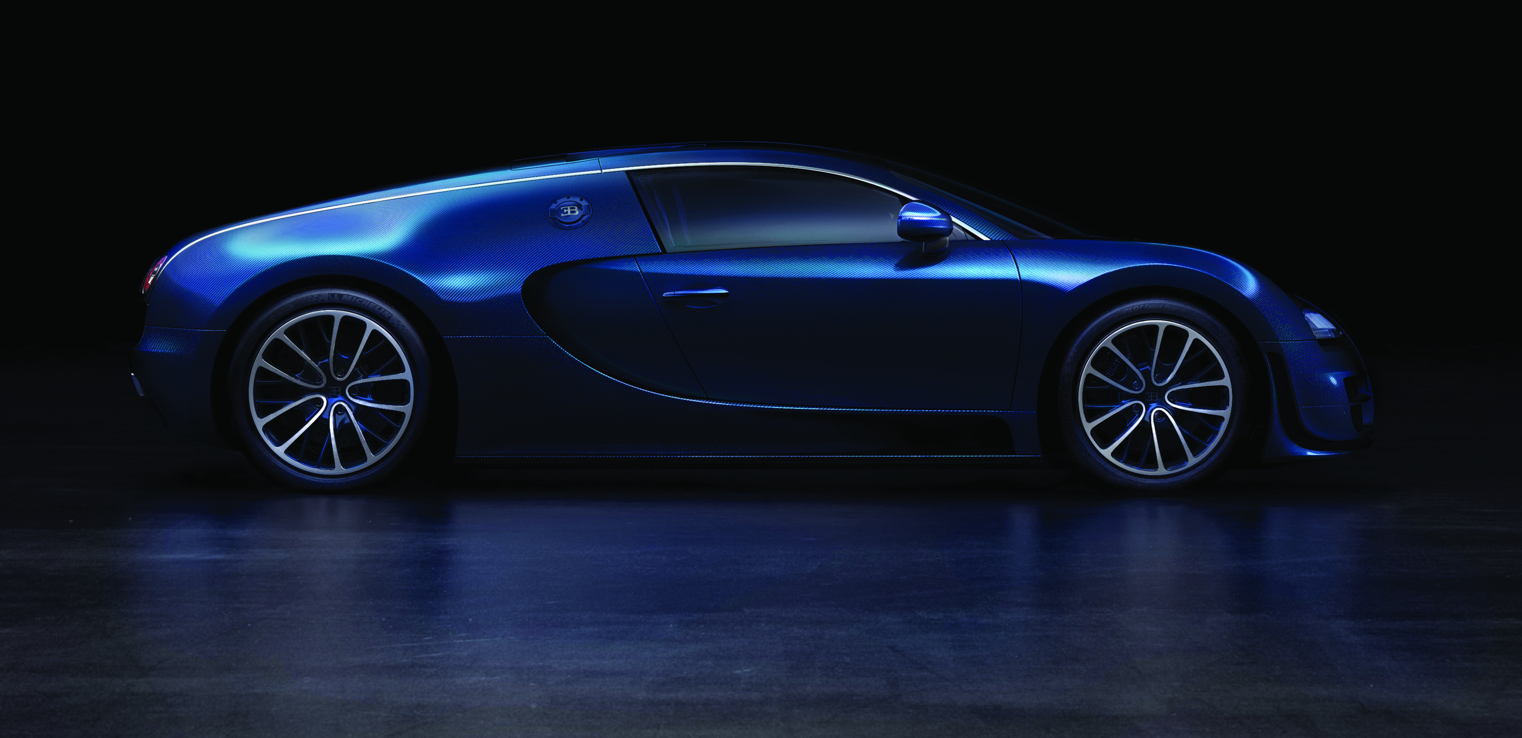 Bugatti Veyron 16.4 Super Sport photo #28