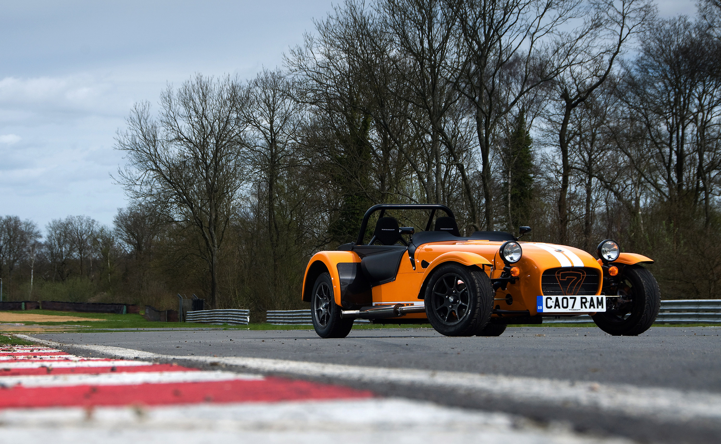 Caterham Supersport photo #2