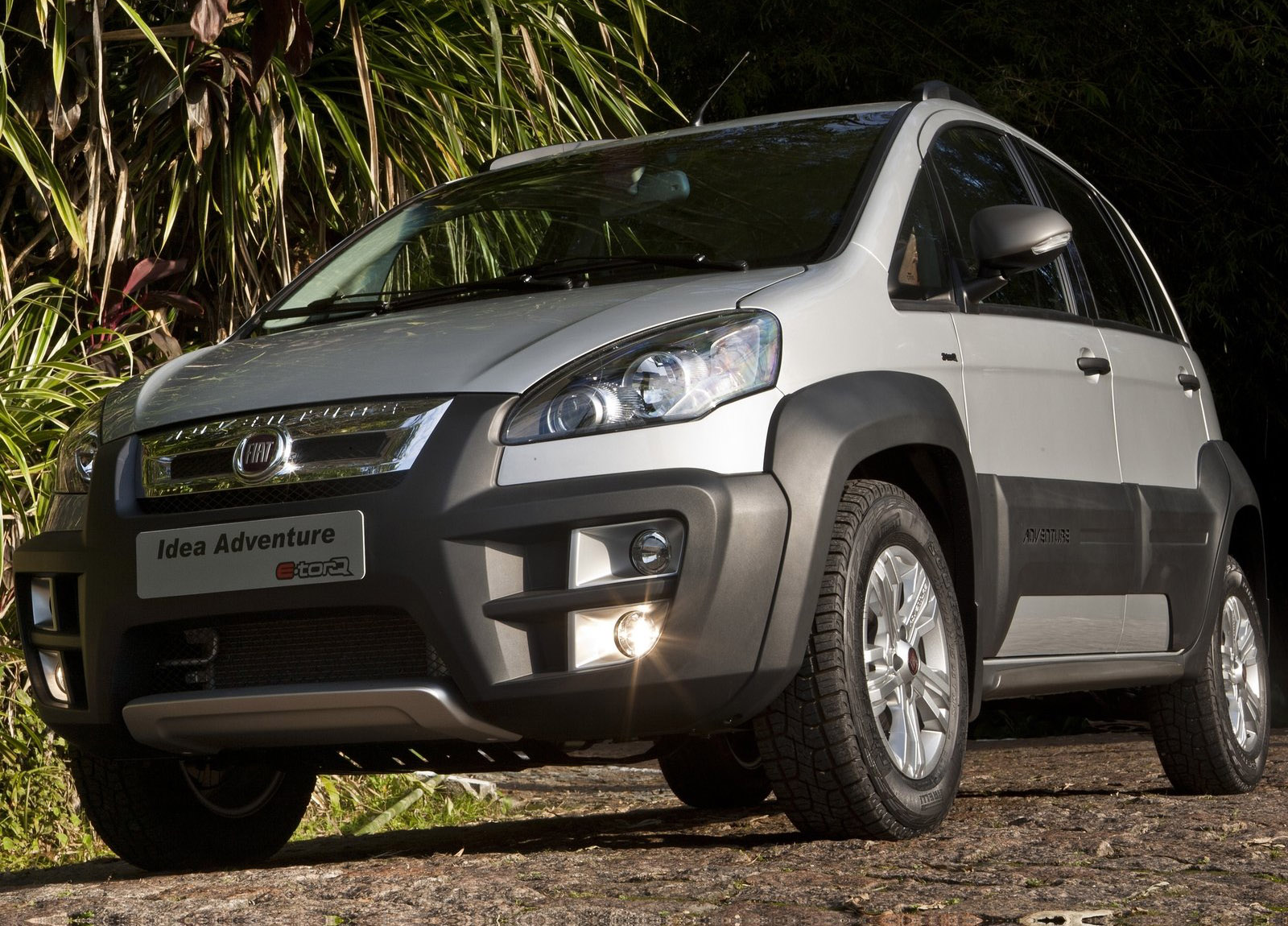 Fiat Idea photo #5