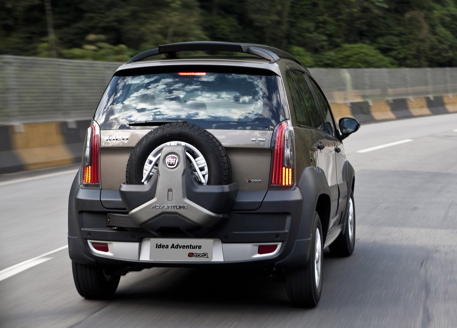 Fiat Idea photo #10