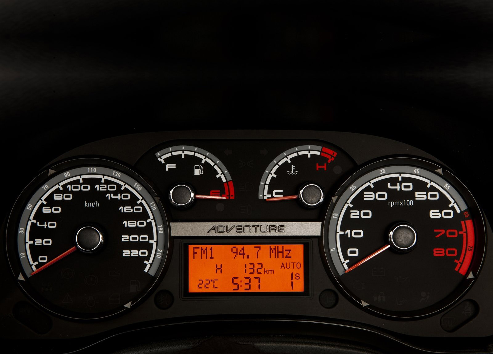 Fiat Idea photo #14