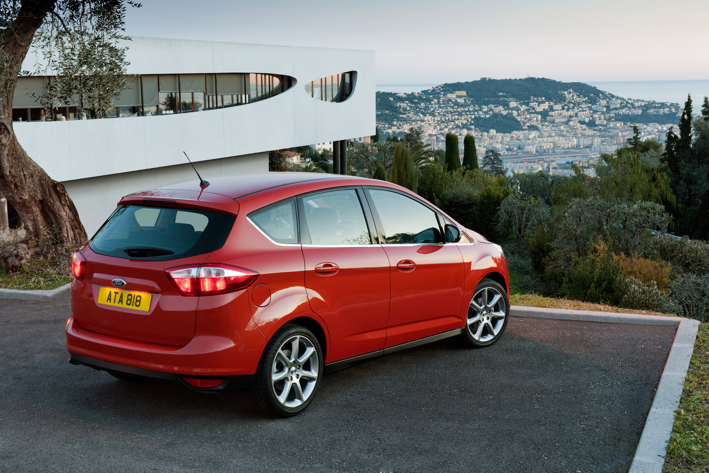 Ford C-MAX photo #6