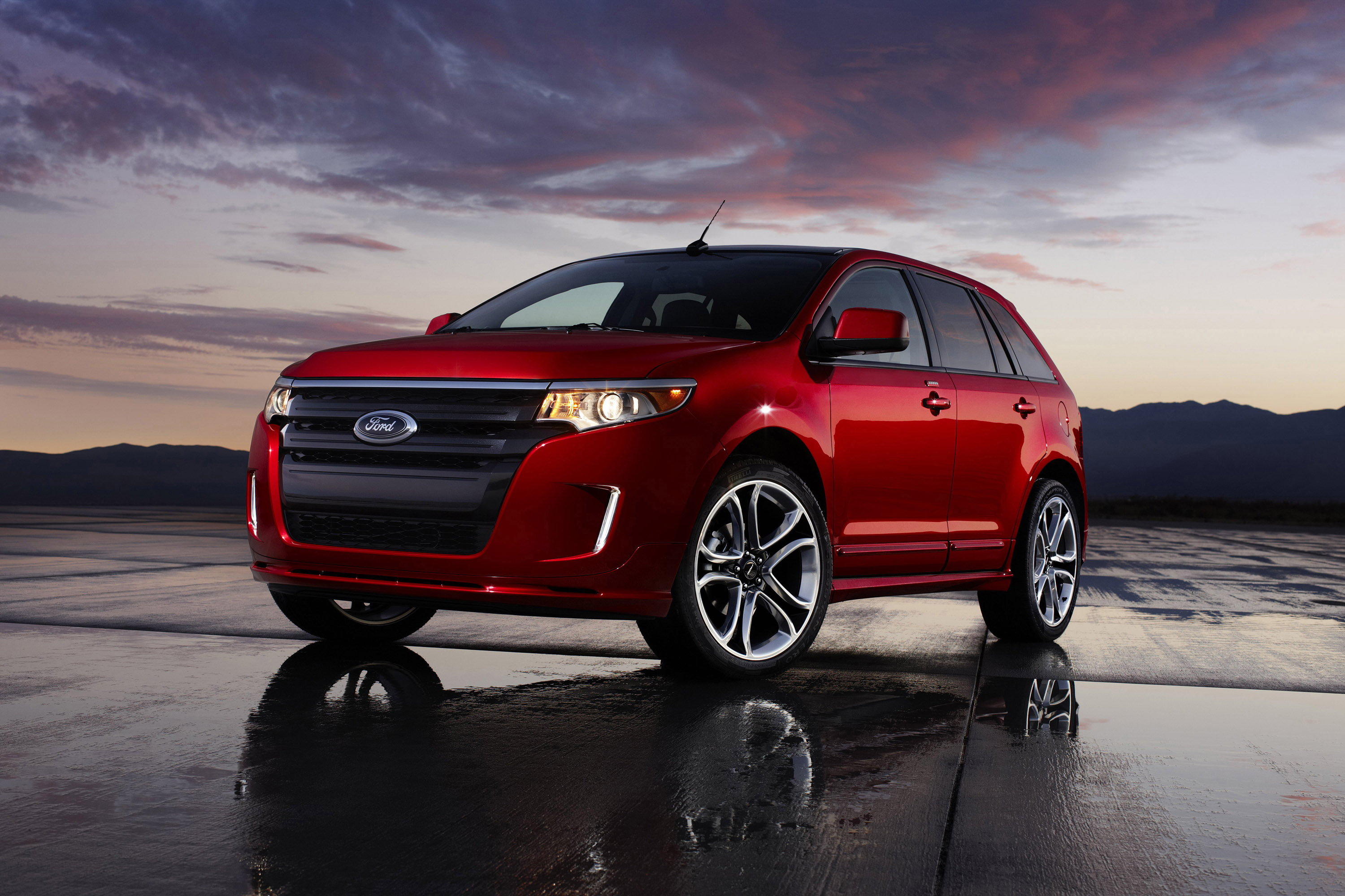 Ford Edge Sport photo #1