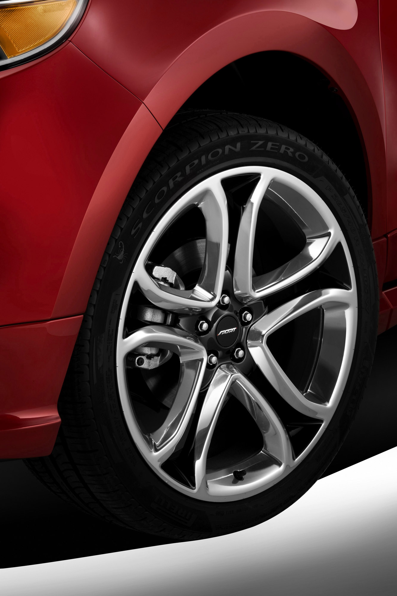 Ford Edge Sport photo #17