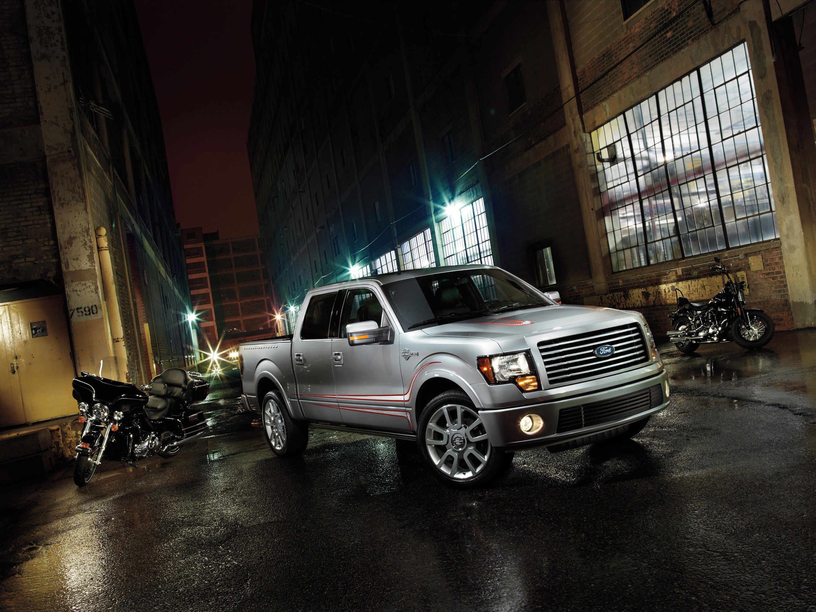 Ford F-150 Harley-Davidson photo #2