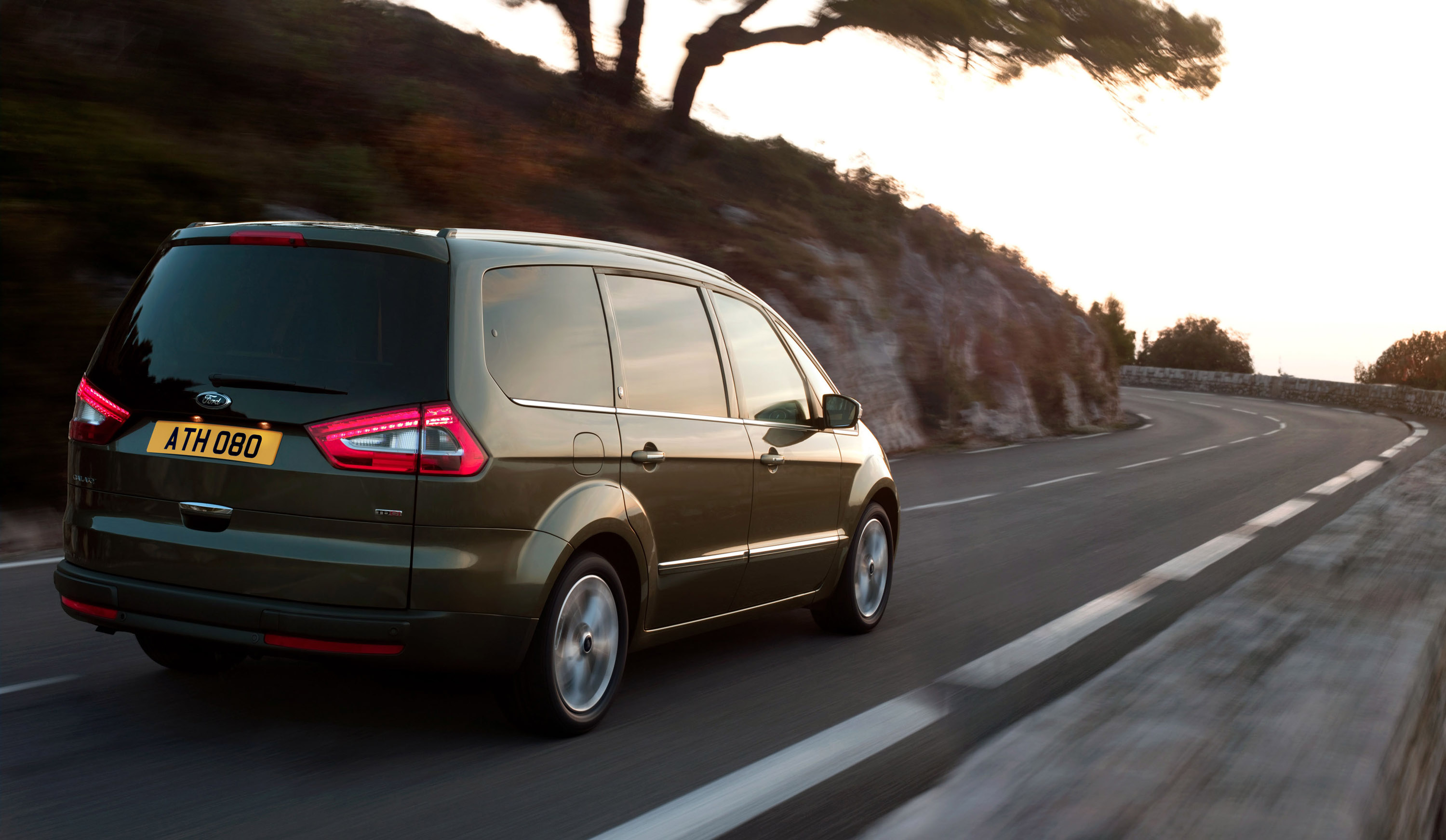 2011 Ford Galaxy HD Pictures