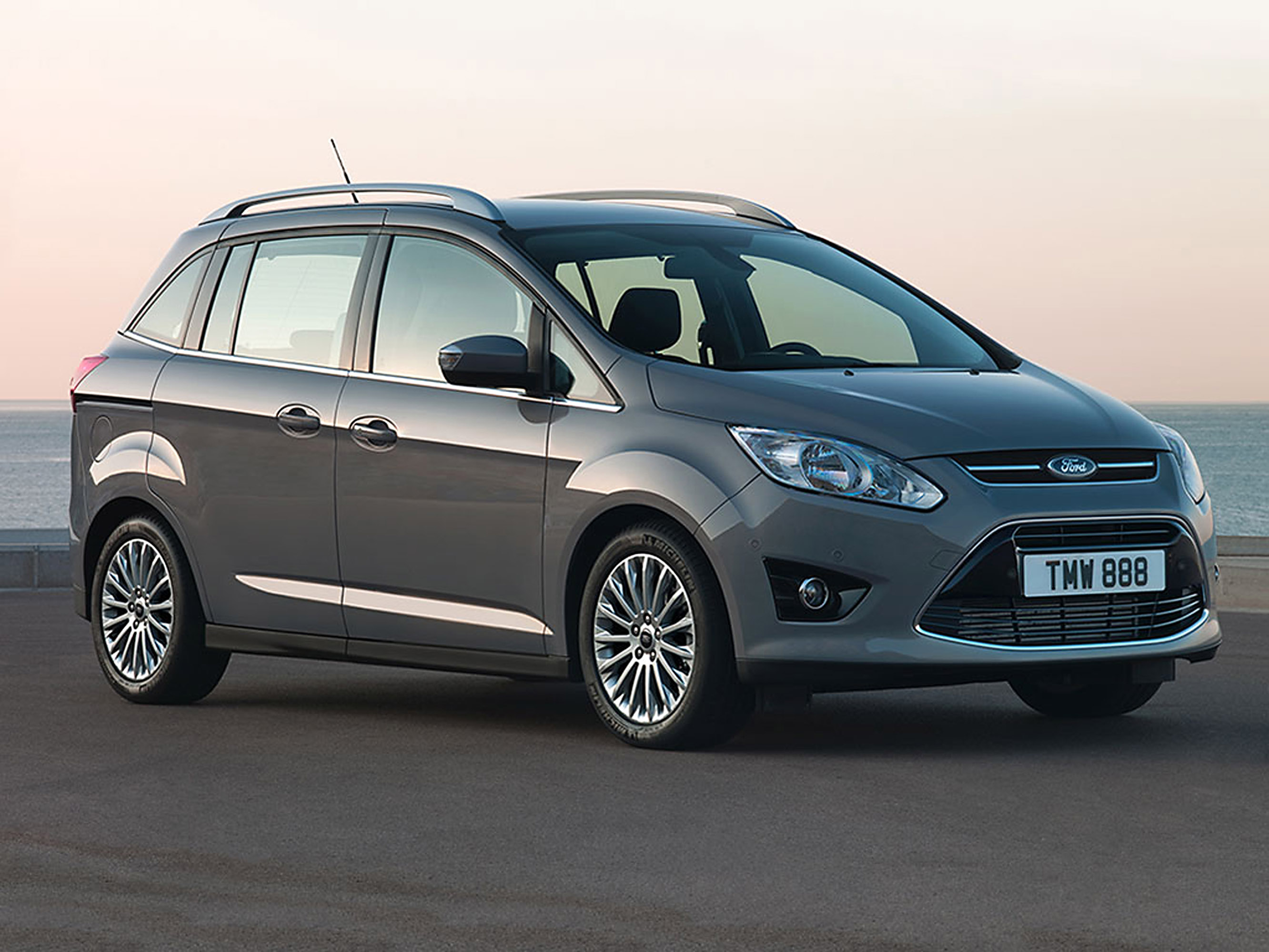 Ford Grand C-MAX photo #1