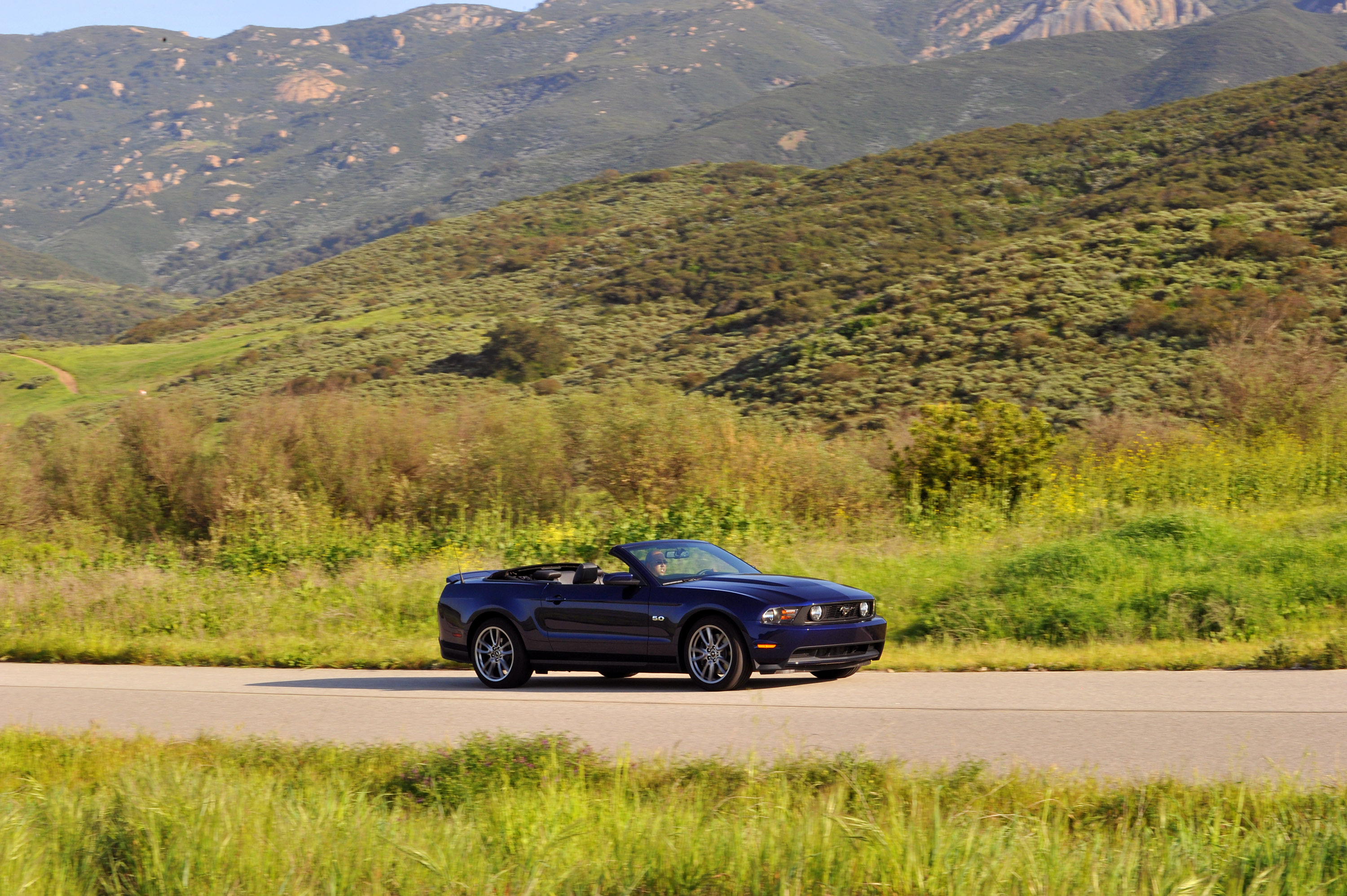 Ford Mustang GT photo #24