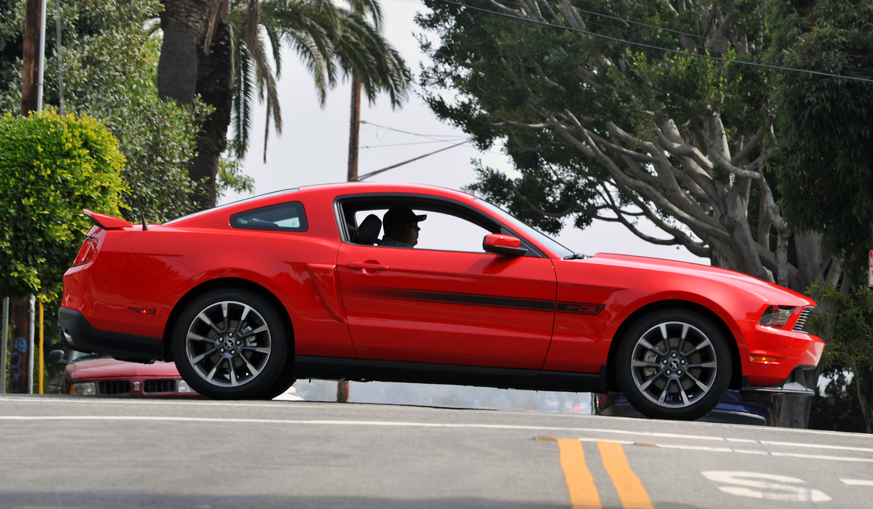 Ford Mustang GT photo #38