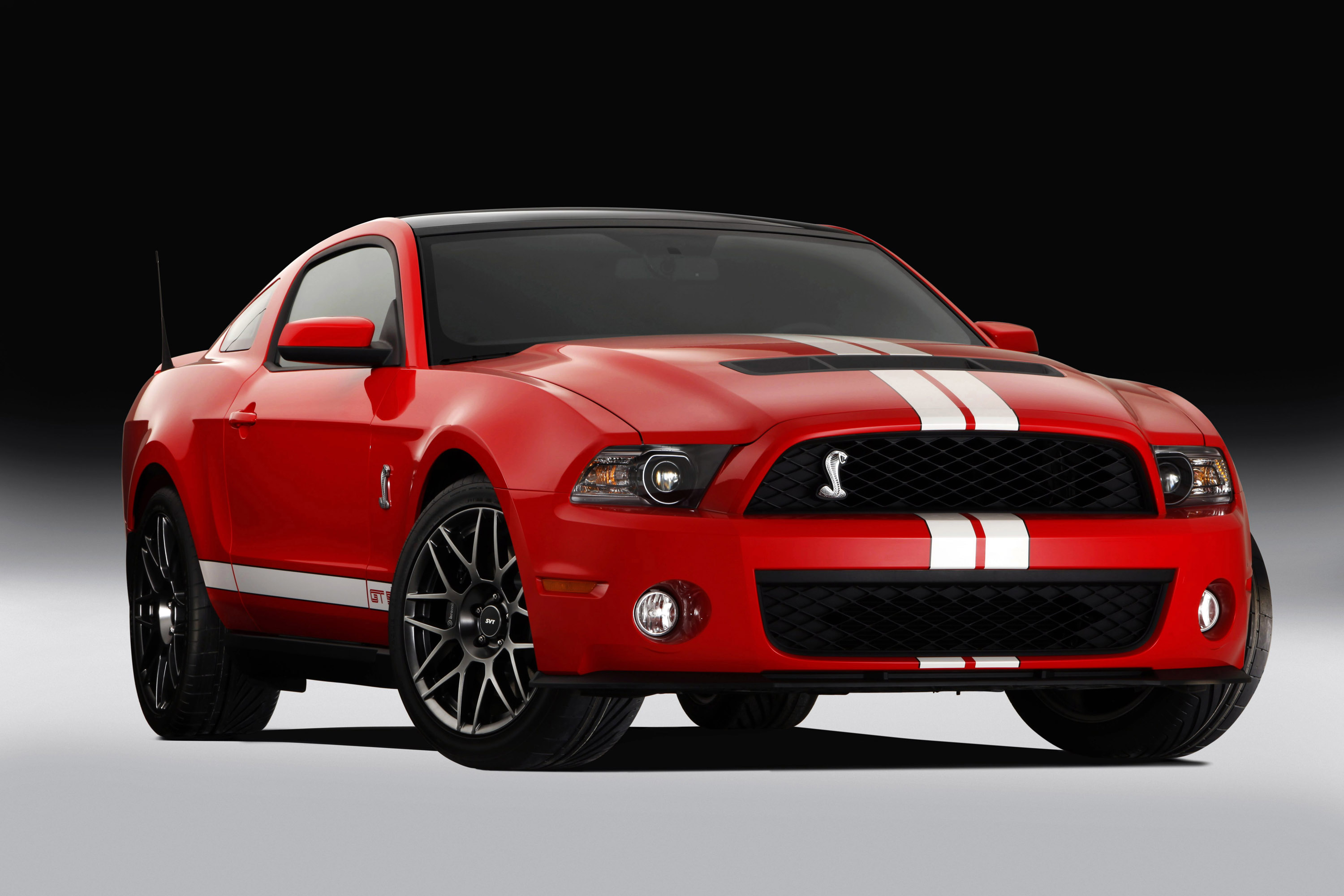 Ford Mustang Shelby GT500 photo #1