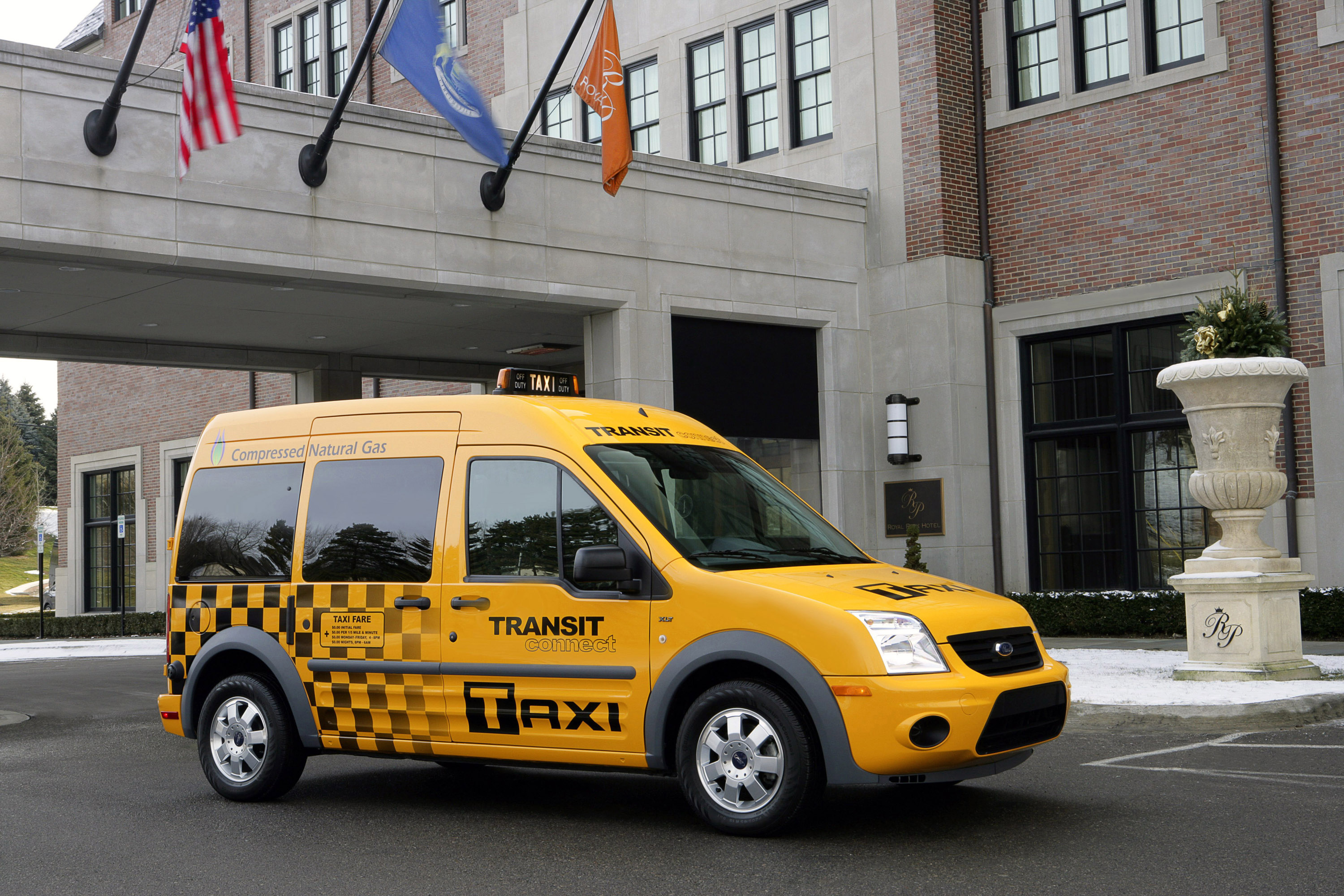 Ford Transit Connect Taxi photo #2