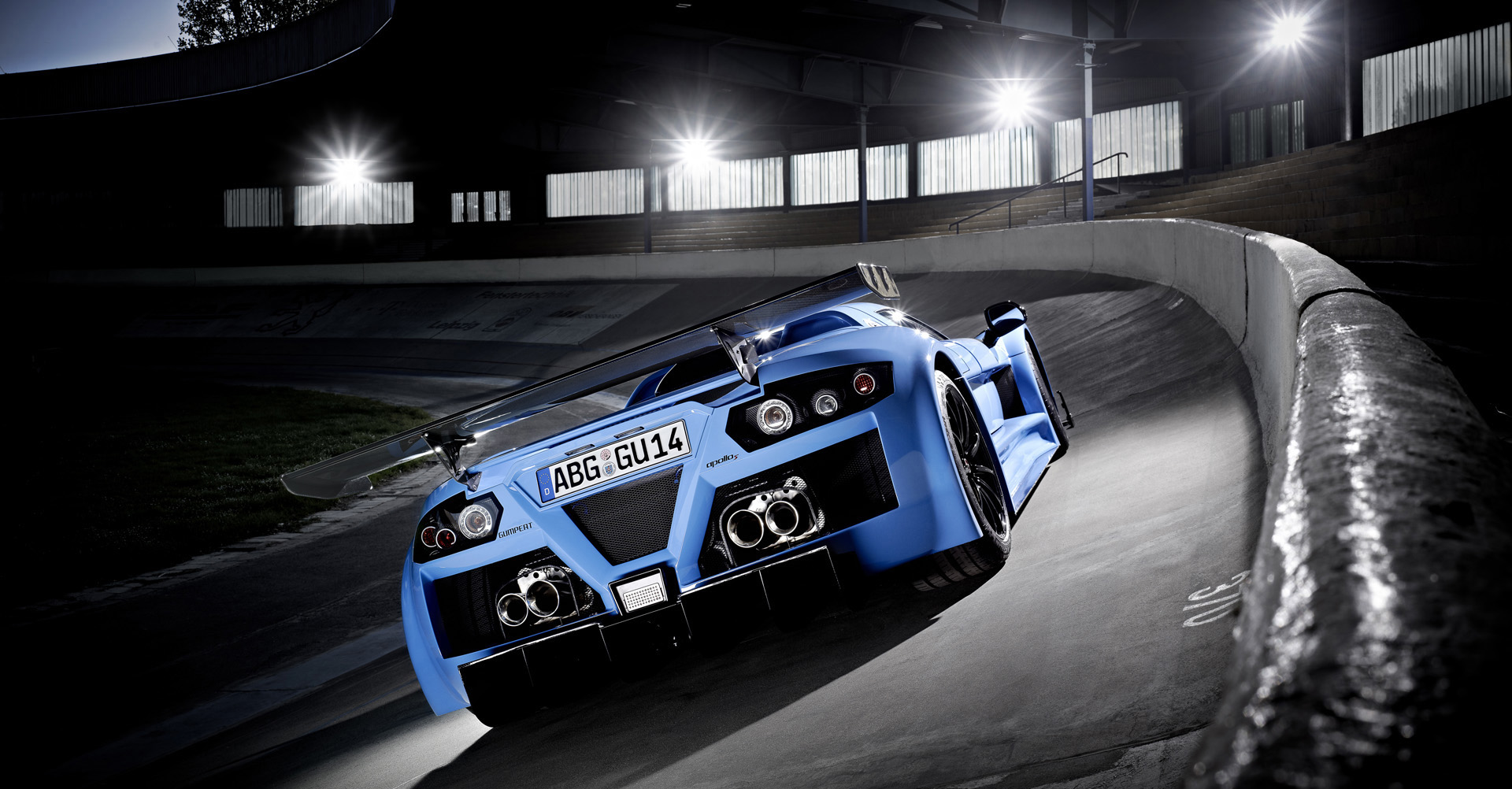 Gumpert Apollo S photo #6