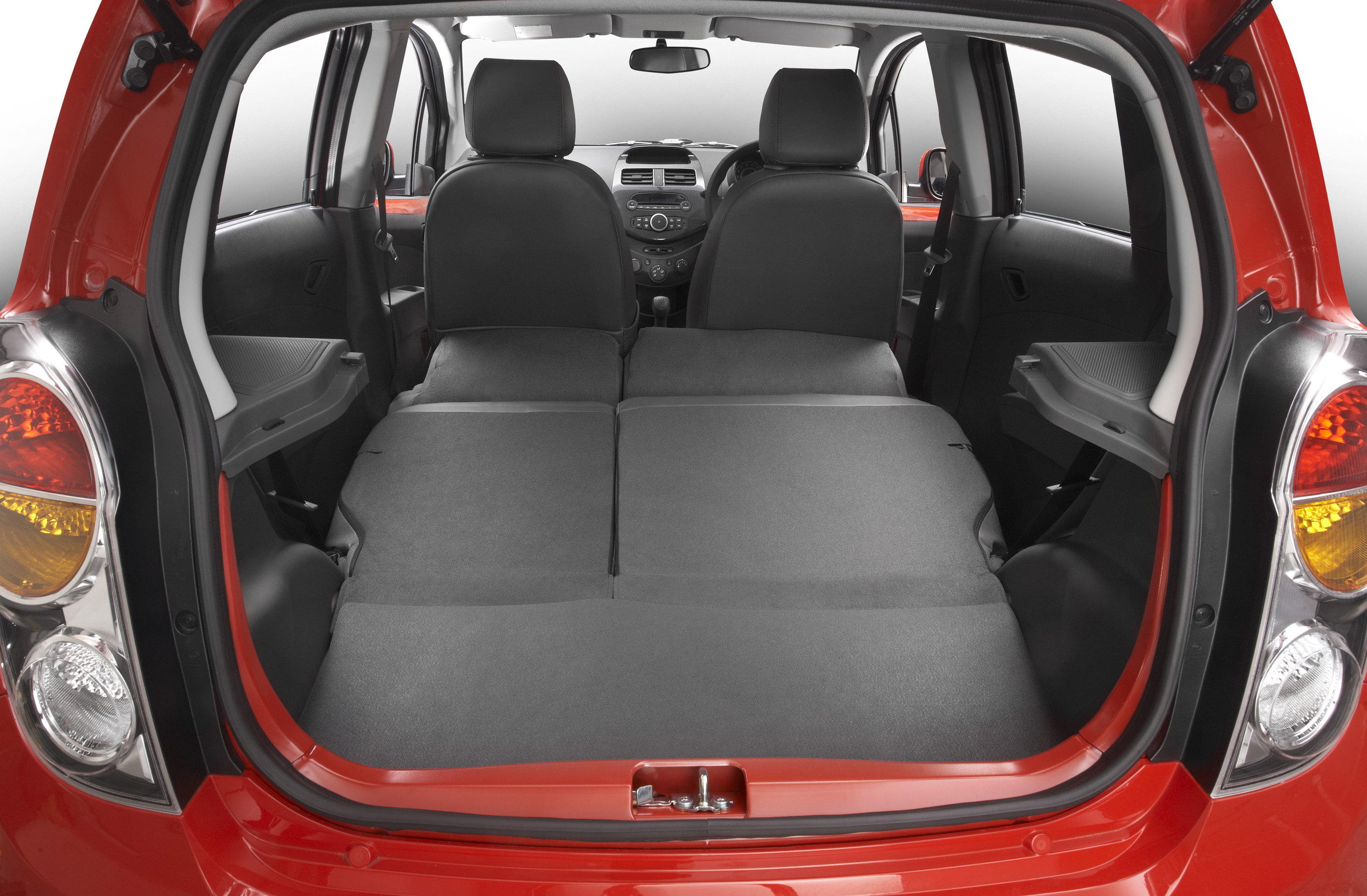 Holden Barina Spark CDX photo #36