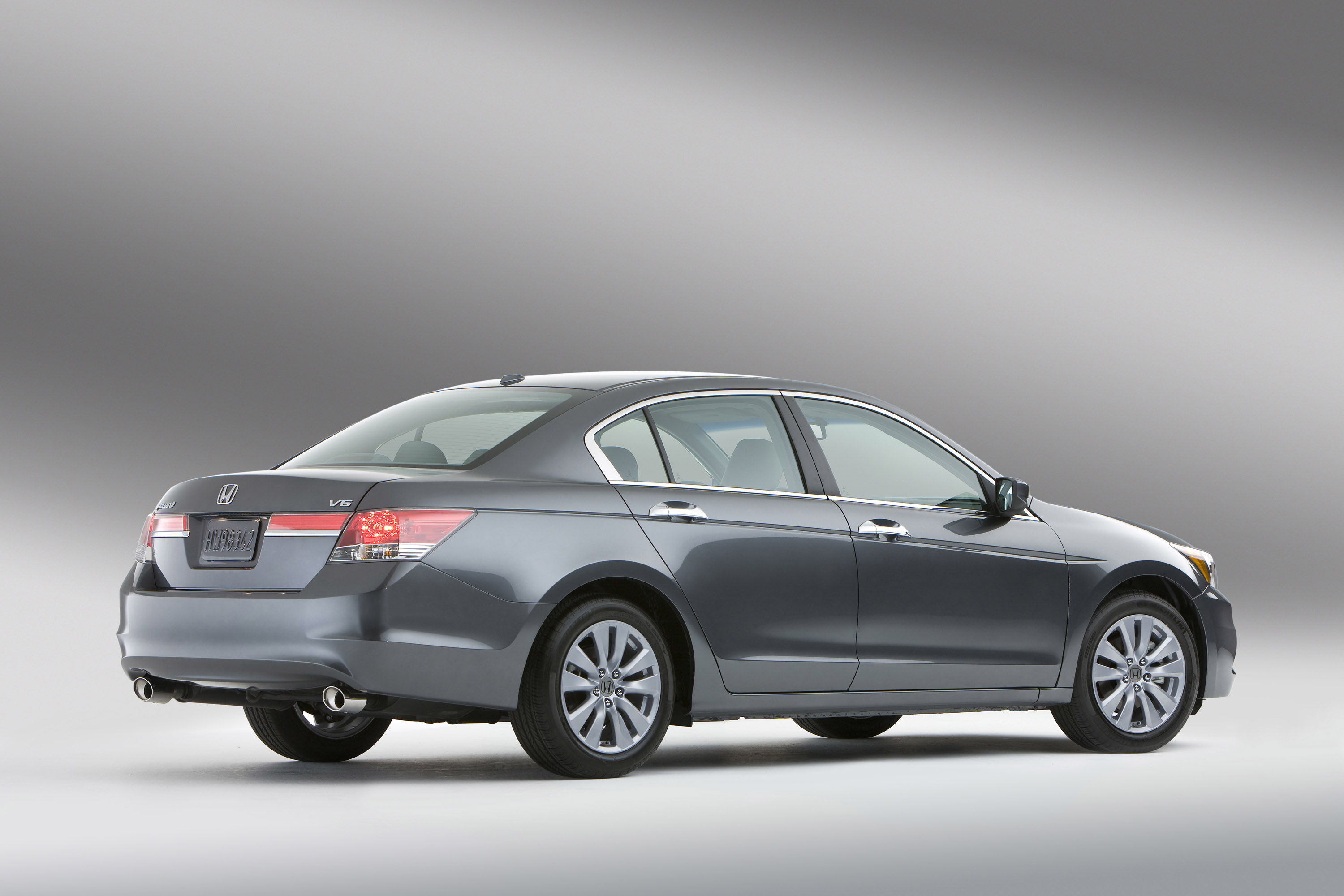Honda Accord photo #26