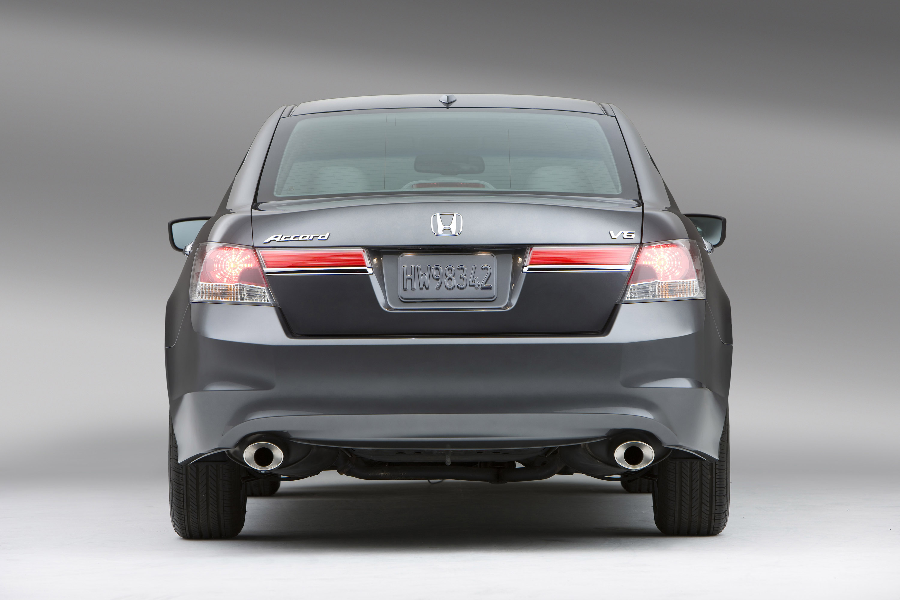 Honda Accord photo #29
